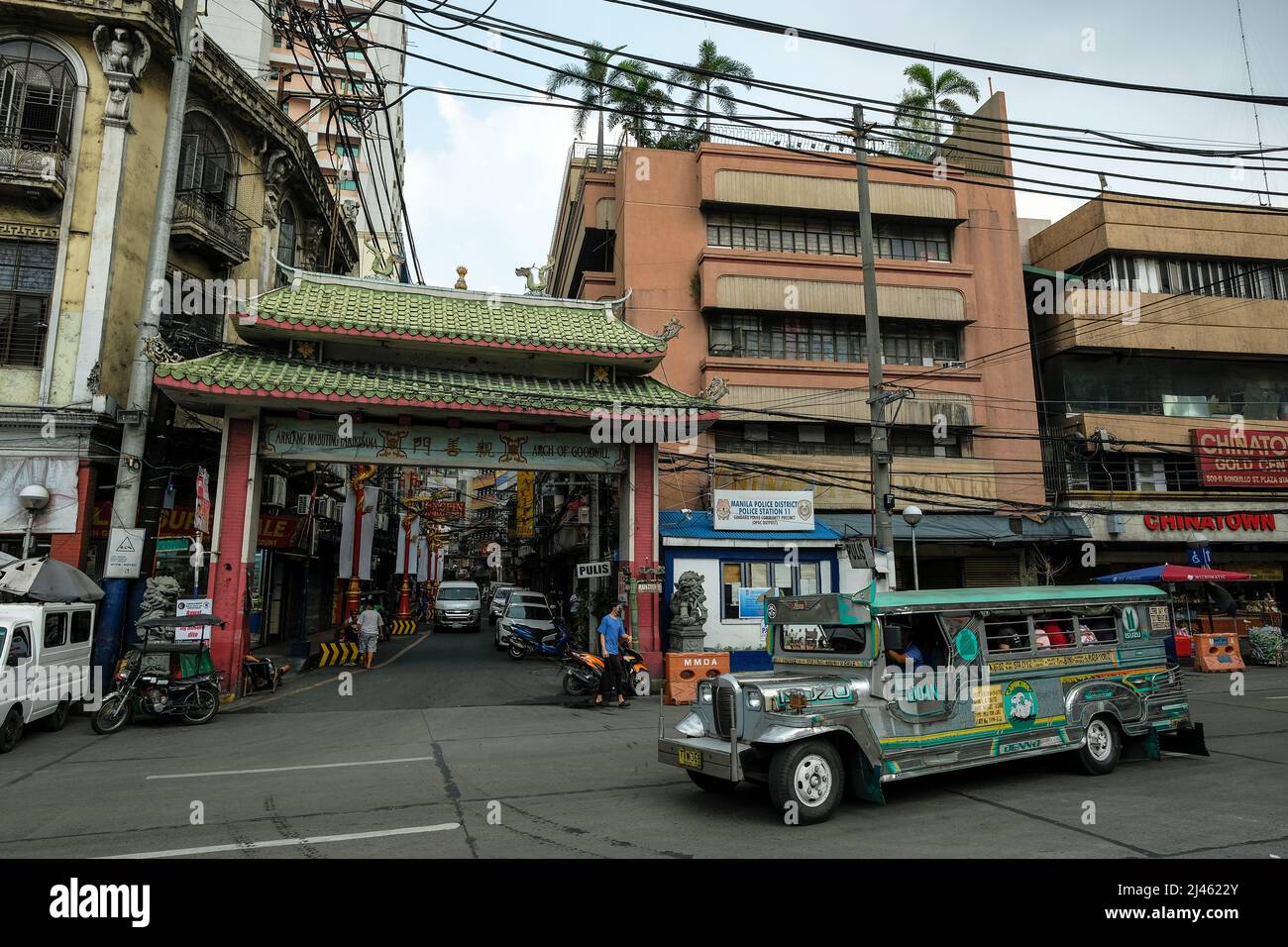 Manila, Filippine - Marzo 2022: Manila Chinatown Welcome Arch il 24 Marzo 2022 a Manila, Filippine. Foto Stock