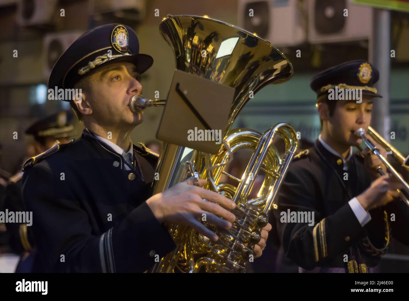 La Confraternita penitenziale del Santísimo Cristo del Camino e della María Madre de las Delicias è stata l'unica processione con il suo Cristo del Camino, che ha sede nella parrocchia di Nuestra Señora de las Delicias (accanto alla metropolitana Delicias) Paseo de las Delicias, via Cáceres, Via Batalla del Salado, zona 1 Caserme della Guardia civile (dove si trova la stazione di penitenza), via Batalla del Salado, Ferrovia e parrocchia Nuestra Señora de las Delicias organizzata da: Fratellanza penitenziale del Santo Cristo della Via e Maria Madre delle delizie. (Foto di Alberto Sibaja/Pacific Press) Foto Stock
