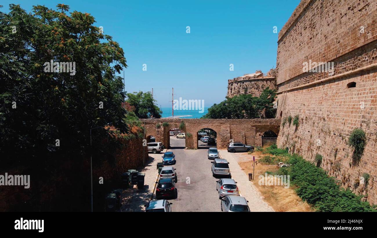 Kyrenia Castello edificio medievale e storico porto vecchio a Kyrenia, Nord Cipro Foto Stock