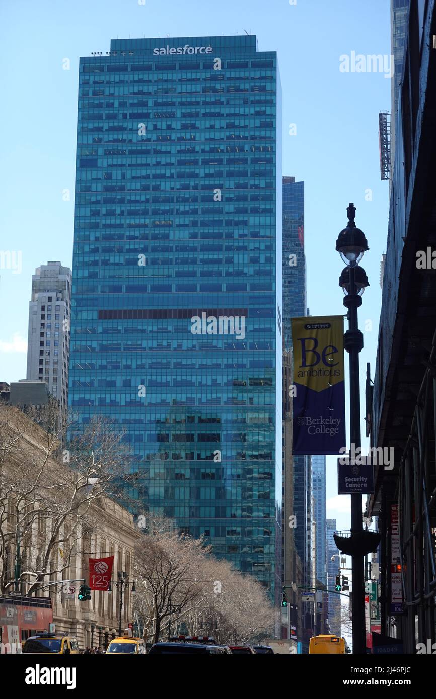 Salesforce Tower, 42nd Street Manhattan, New York, Stati Uniti Foto Stock