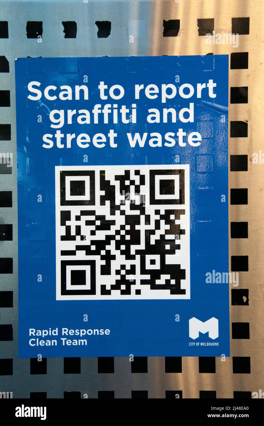 City of Melbourne Waste and Graffiti reporting iniziative utilizzando scansioni di codici QR. Victoria, Australia Foto Stock