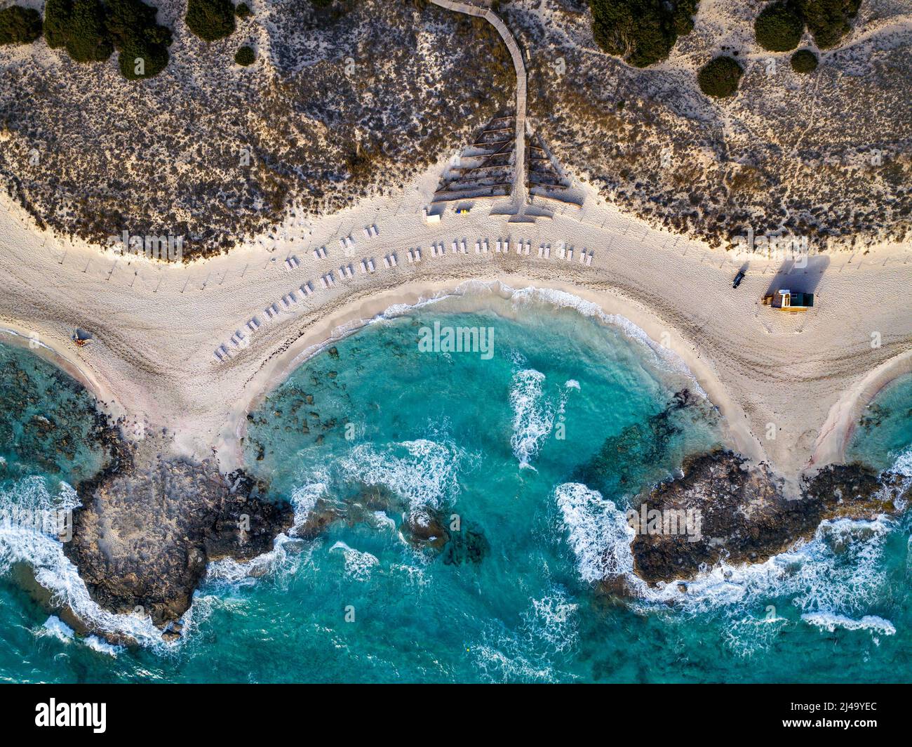 SES Salines parco naturale Platja Playa de Levante Spiaggia al tramonto mediterraneo migliori spiagge, Isole Baleari Formentera, Spagna Foto Stock