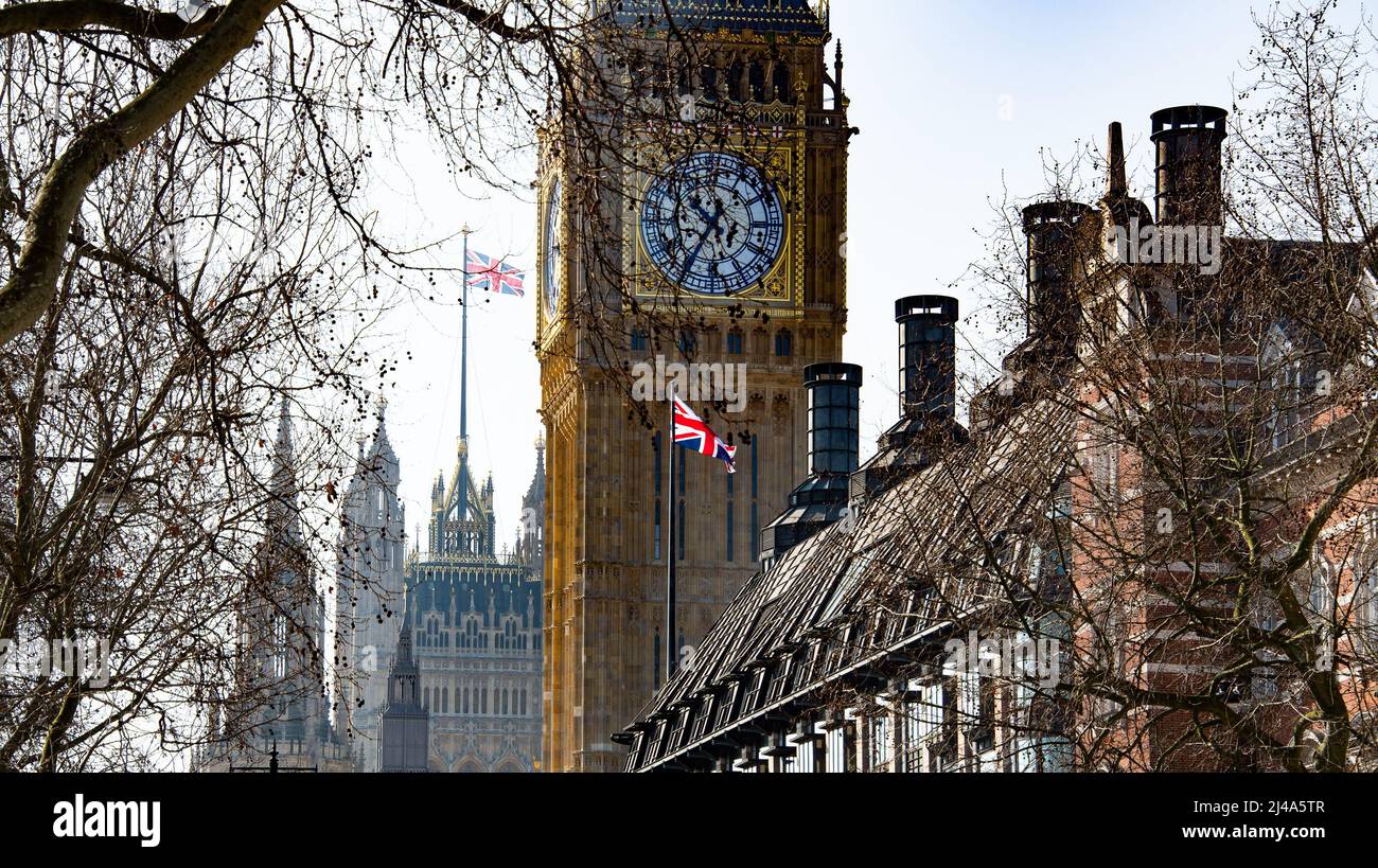 Vista di Big ben orologio, Elizabeth Tower, Palazzo di Westminster, Londra, Inghilterra, REGNO UNITO. Foto Stock