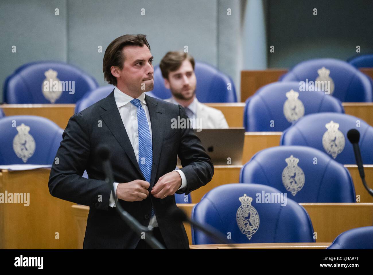 2022-04-13 17:43:30 L'AIA - Thierry Baudet (FVD) durante un dibattito con la Camera dei rappresentanti circa il disegno di legge del membro privato del SP per modificare la costituzione in modo che un referendum correttivo vincolante diventa possibile. Questo referendum permette alle persone di correggere o votare le decisioni politiche in seguito. ANP BART SIZE olanda OUT - belgio OUT Foto Stock