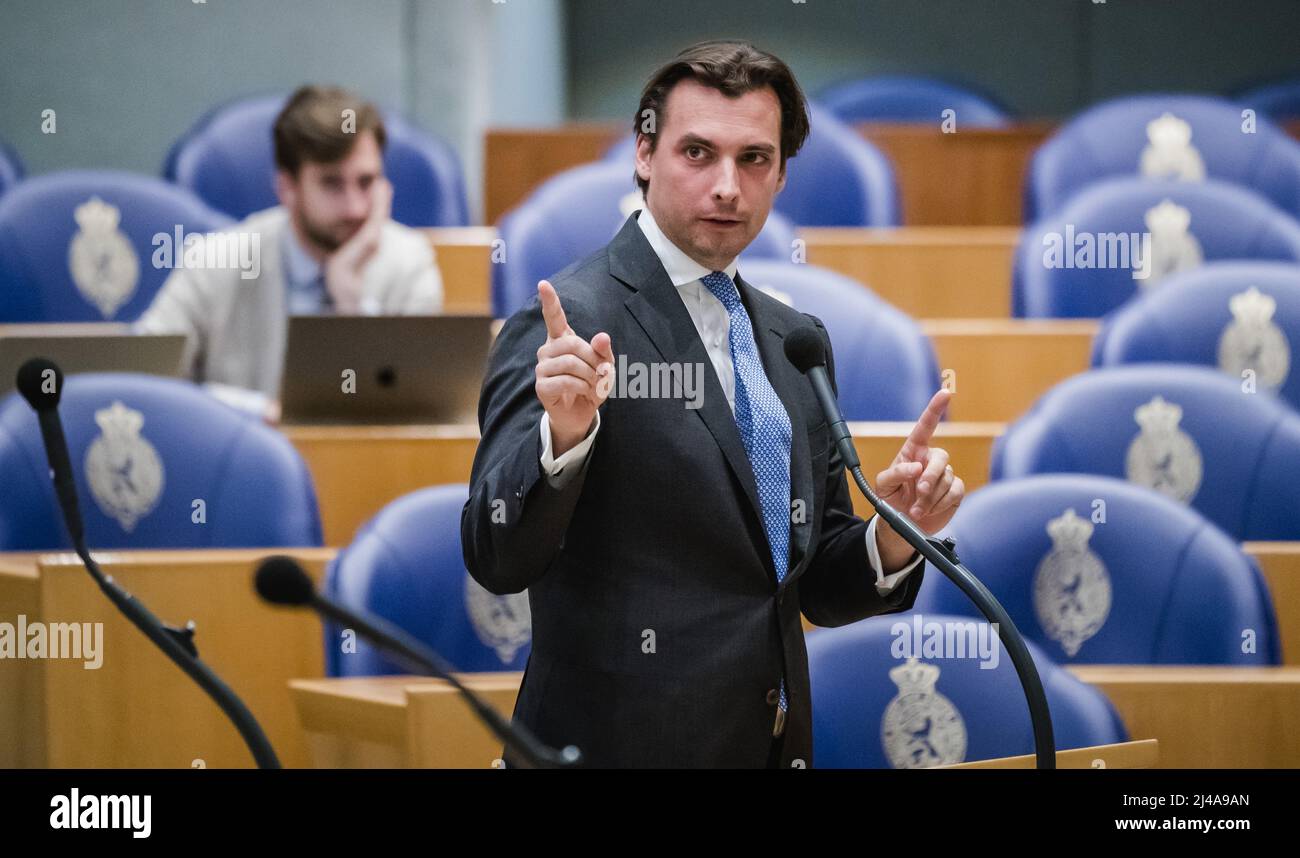 2022-04-13 17:43:41 L'AIA - Thierry Baudet (FVD) durante un dibattito con la Camera dei rappresentanti circa il disegno di legge del membro privato del SP per modificare la costituzione in modo che un referendum correttivo vincolante diventa possibile. Questo referendum permette alle persone di correggere o votare le decisioni politiche in seguito. ANP BART SIZE olanda OUT - belgio OUT Foto Stock