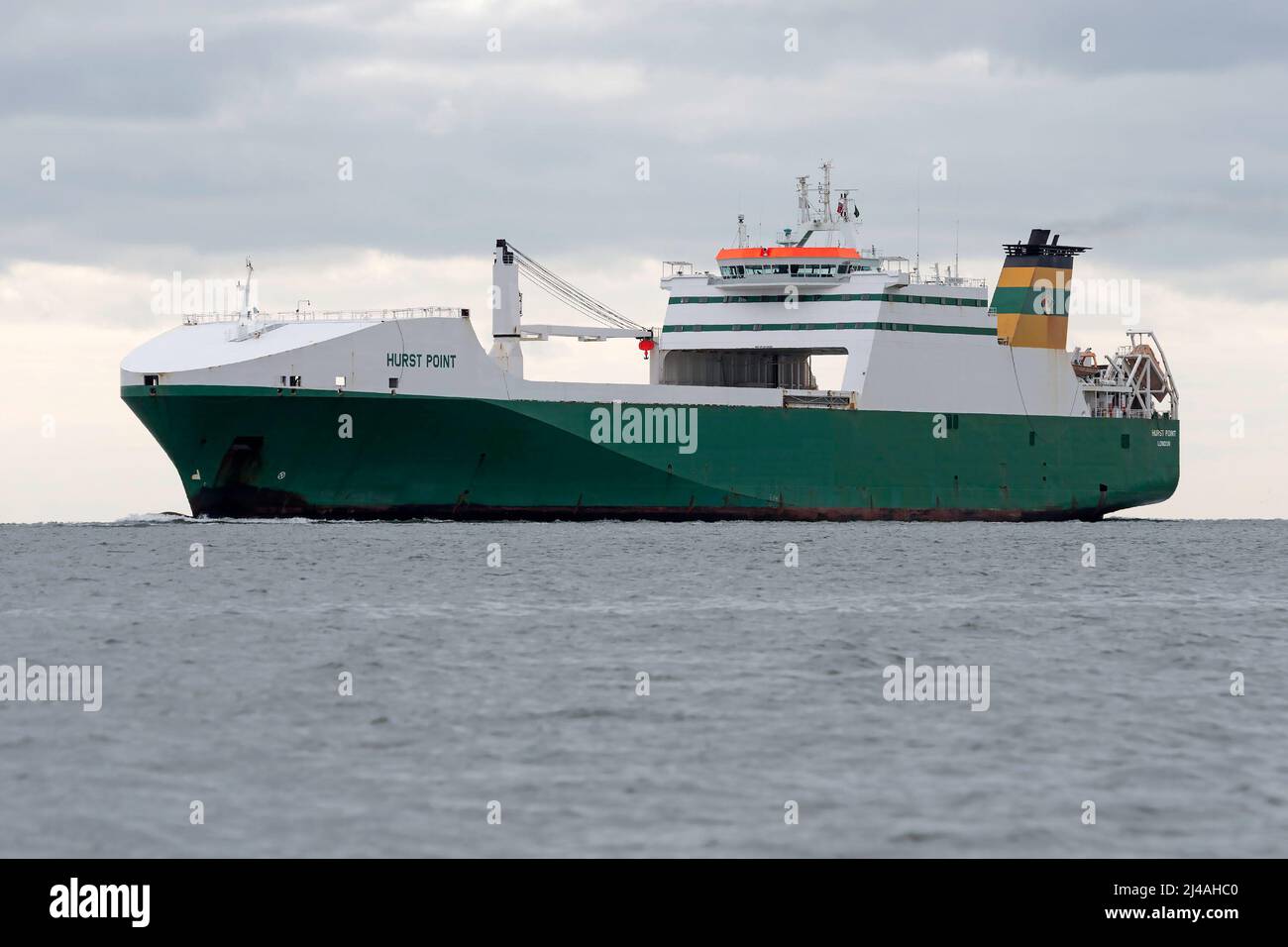 Hurst Point, una delle quattro navi da trasporto marittimo RO-RO operate da Foreland Shipping. Essi sono utilizzati dai militari britannici per ferry attrezzature - maggio 2016. Foto Stock