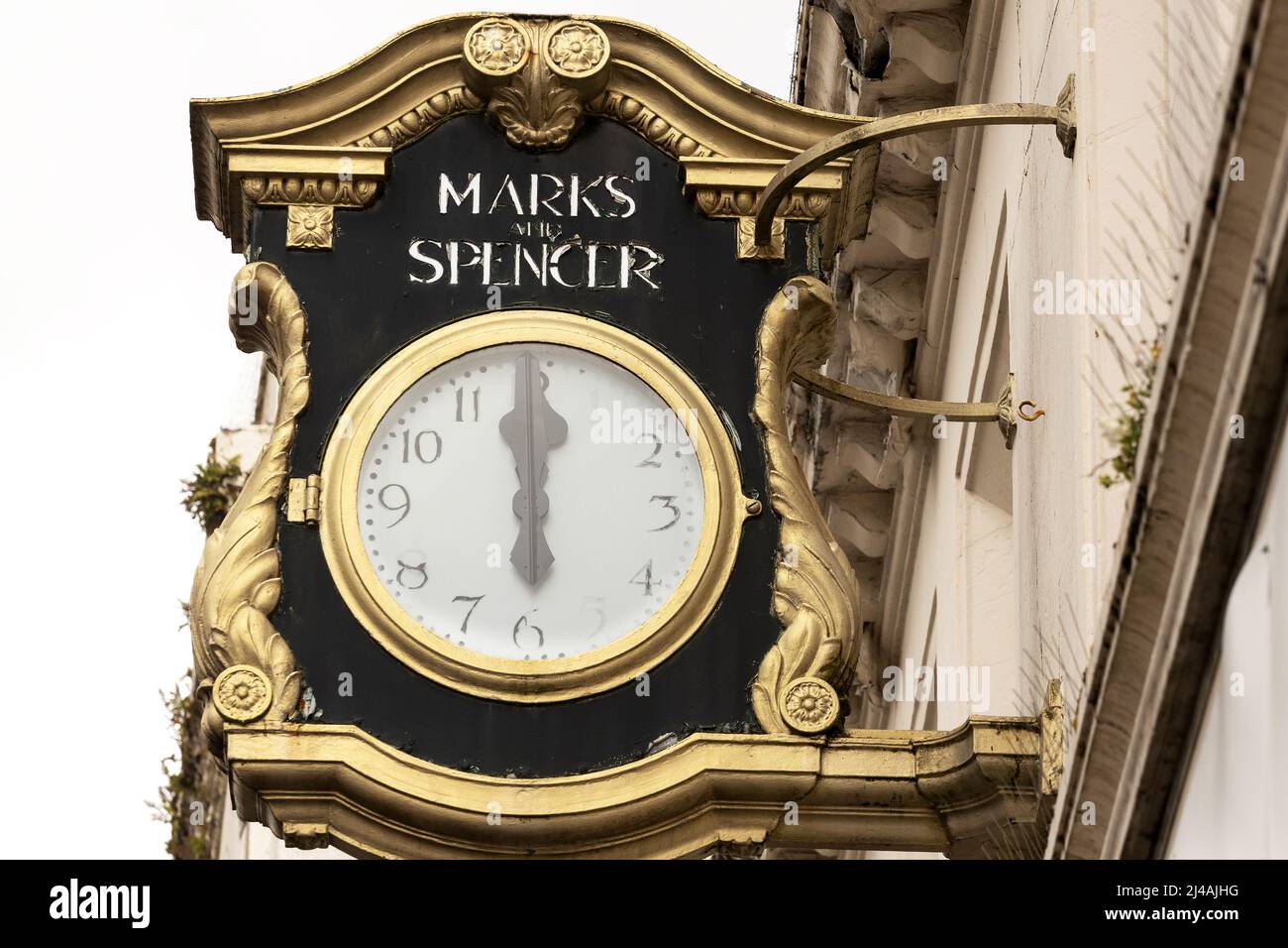 Il tempo per lo stalwart della strada principale Mark & Spencer è esaurito Foto Stock