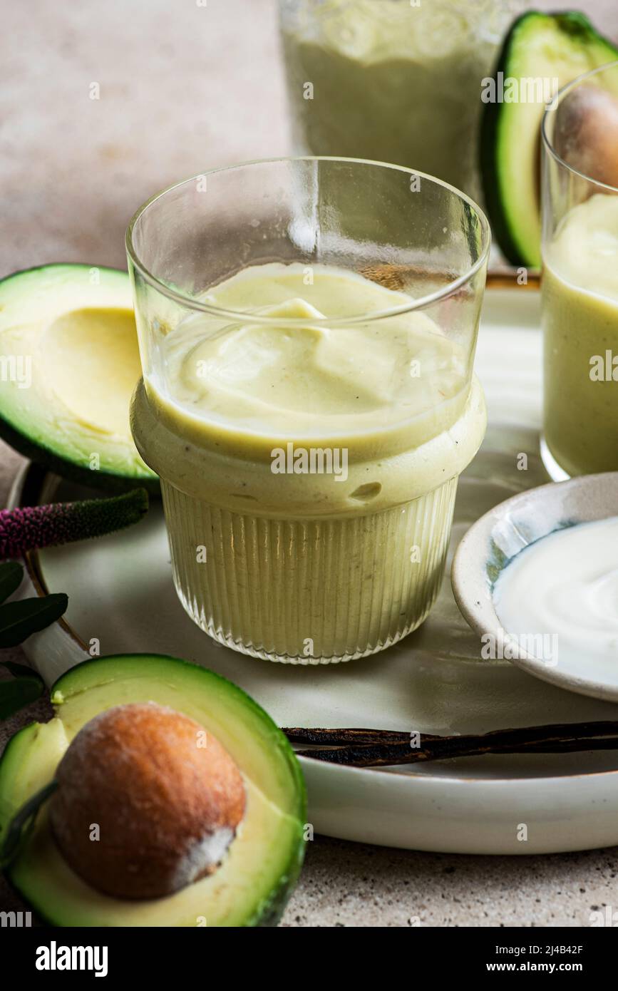 Frullato di Avocado Foto Stock