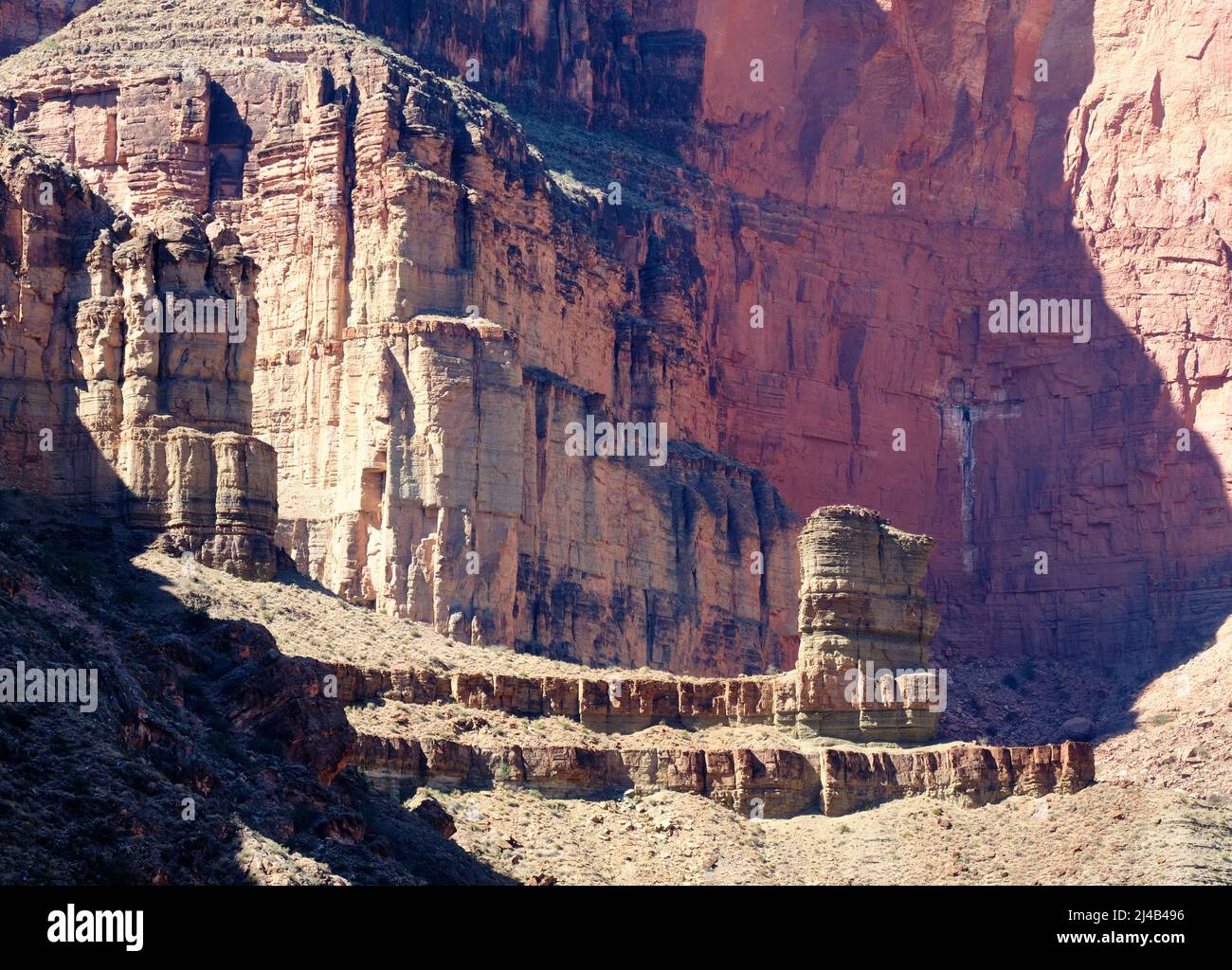 Formazione rocciosa a Buckhorn Canyon al miglio 117 del Fiume Colorado nel Parco Nazionale del Grand Canyon Foto Stock