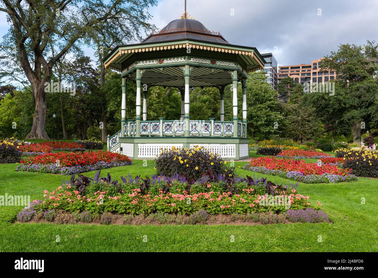 Halifax Public Gardens con il chiosco vittoriano costruito nel 1836, Nova-Scotia, Canada Foto Stock