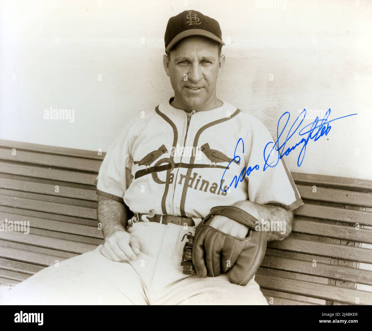 Foto autografata in bianco e nero del giocatore di baseball Enos Slaughter con i St. Louis Cardinals Foto Stock