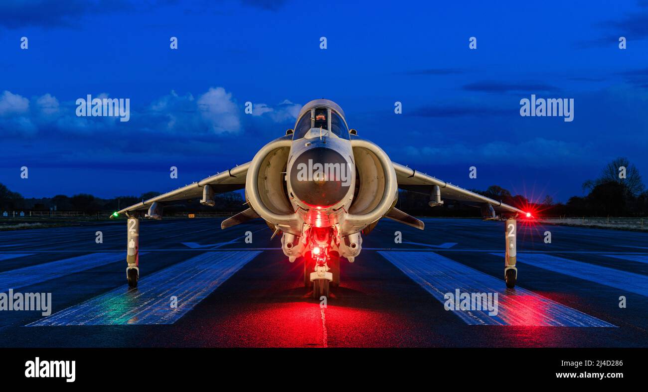 Ex Royal Navy Sea Harrier FA2 alla RAF Church Fenton, Yorkshire, Regno Unito Foto Stock
