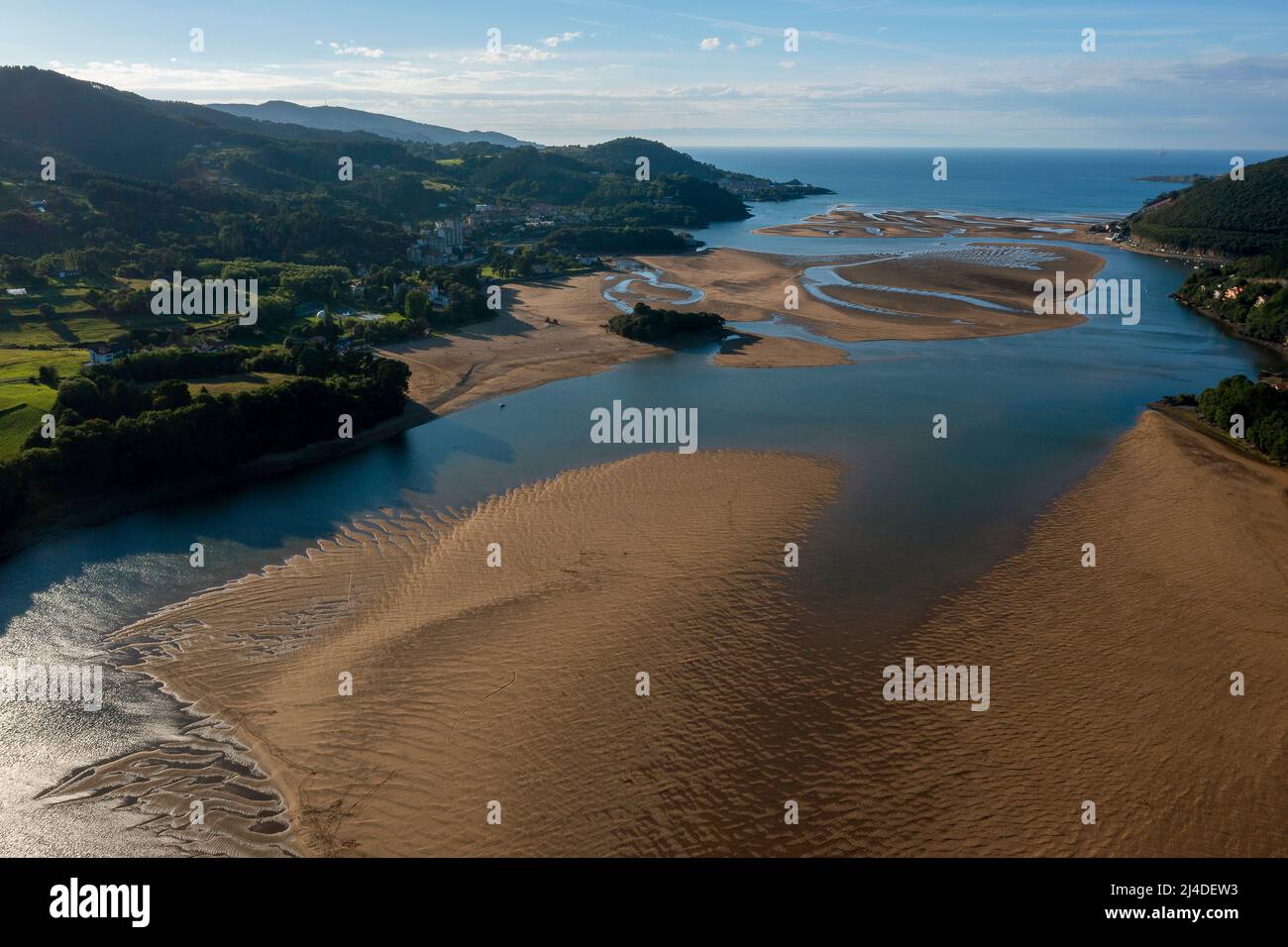 Riserva della biosfera dell'estuario di Urdaibai, estuario del fiume Oka, regione di Gernika-Lumo, provincia di Biscay, Paesi Baschi, Spagna Foto Stock