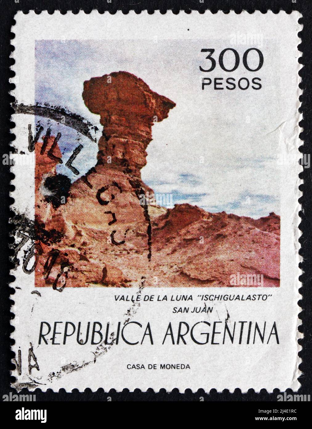 ARGENTINA - CIRCA 1976: Un francobollo stampato in Argentina mostra Valle della Luna, provincia di San Juan, circa 1976 Foto Stock