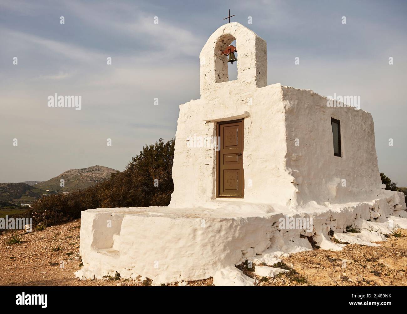 Bianca chiesa tradizionale a Syros Grecia Foto Stock