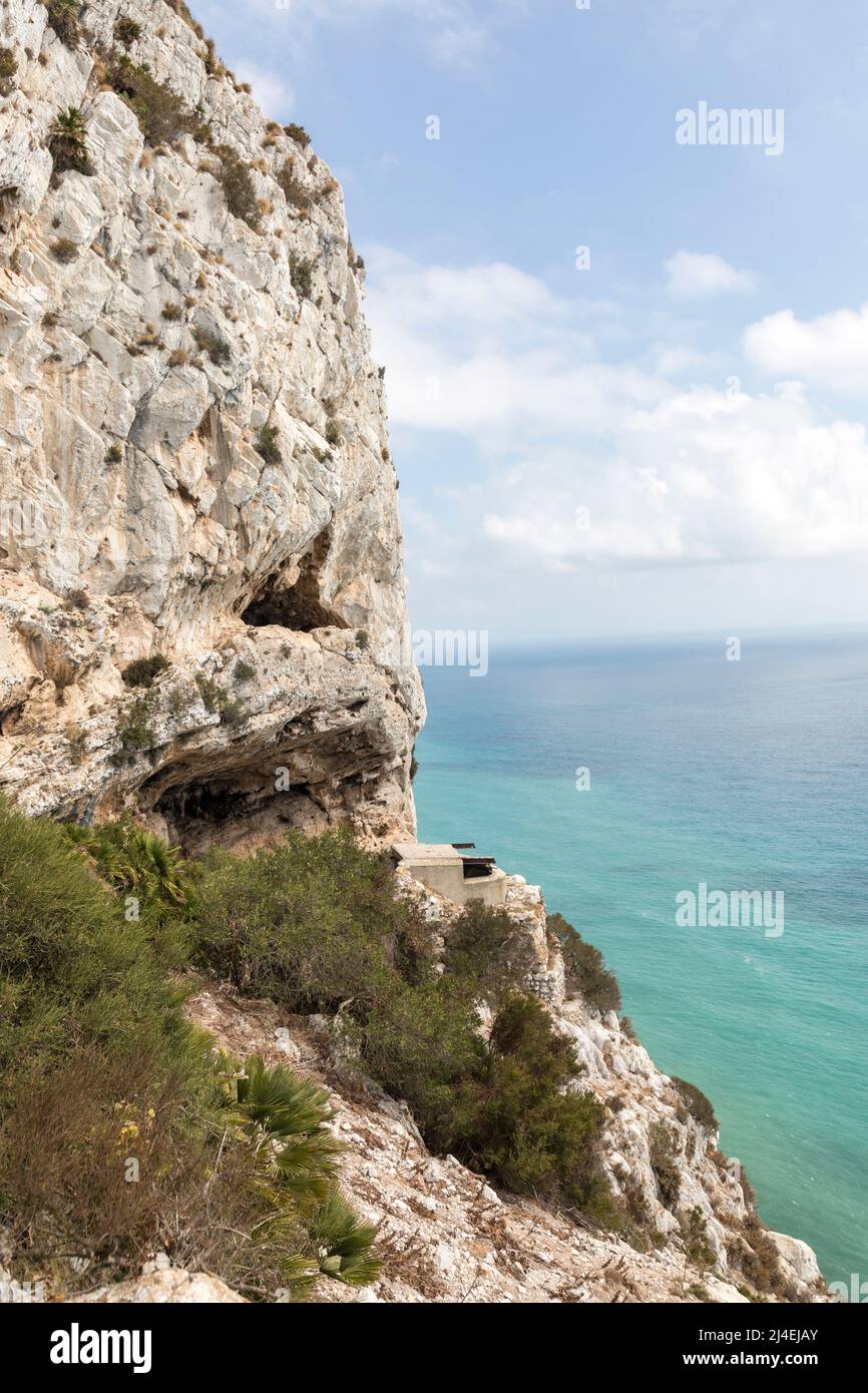 Caverna di Martin e batteria sulla scala mediterranea, Gibilterra Foto Stock