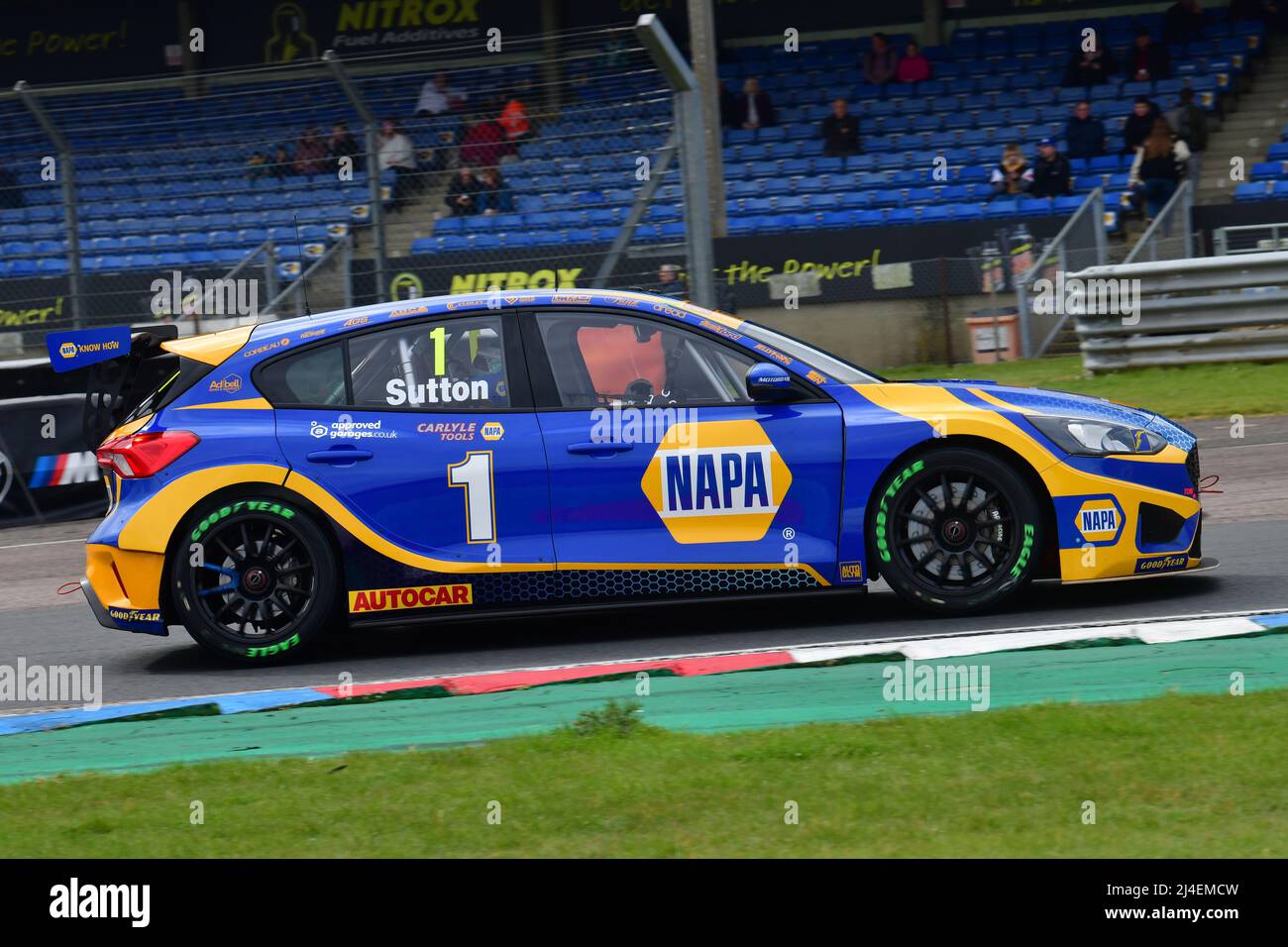 Ash Sutton, Ford Focus ST, Btcc torna in azione in preparazione per la stagione di gara 2022, Btcc, British Touring Car Championship, Launch Day AN Foto Stock