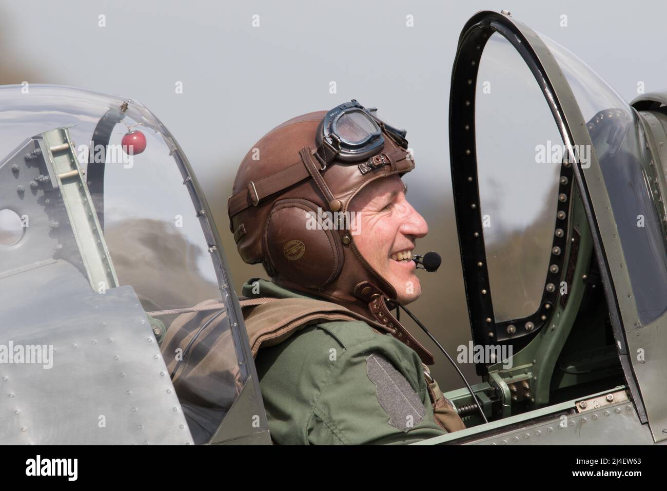 Velivoli compresi i modelli vintage che volano da Lashenden Headcorn. Kent Foto Stock