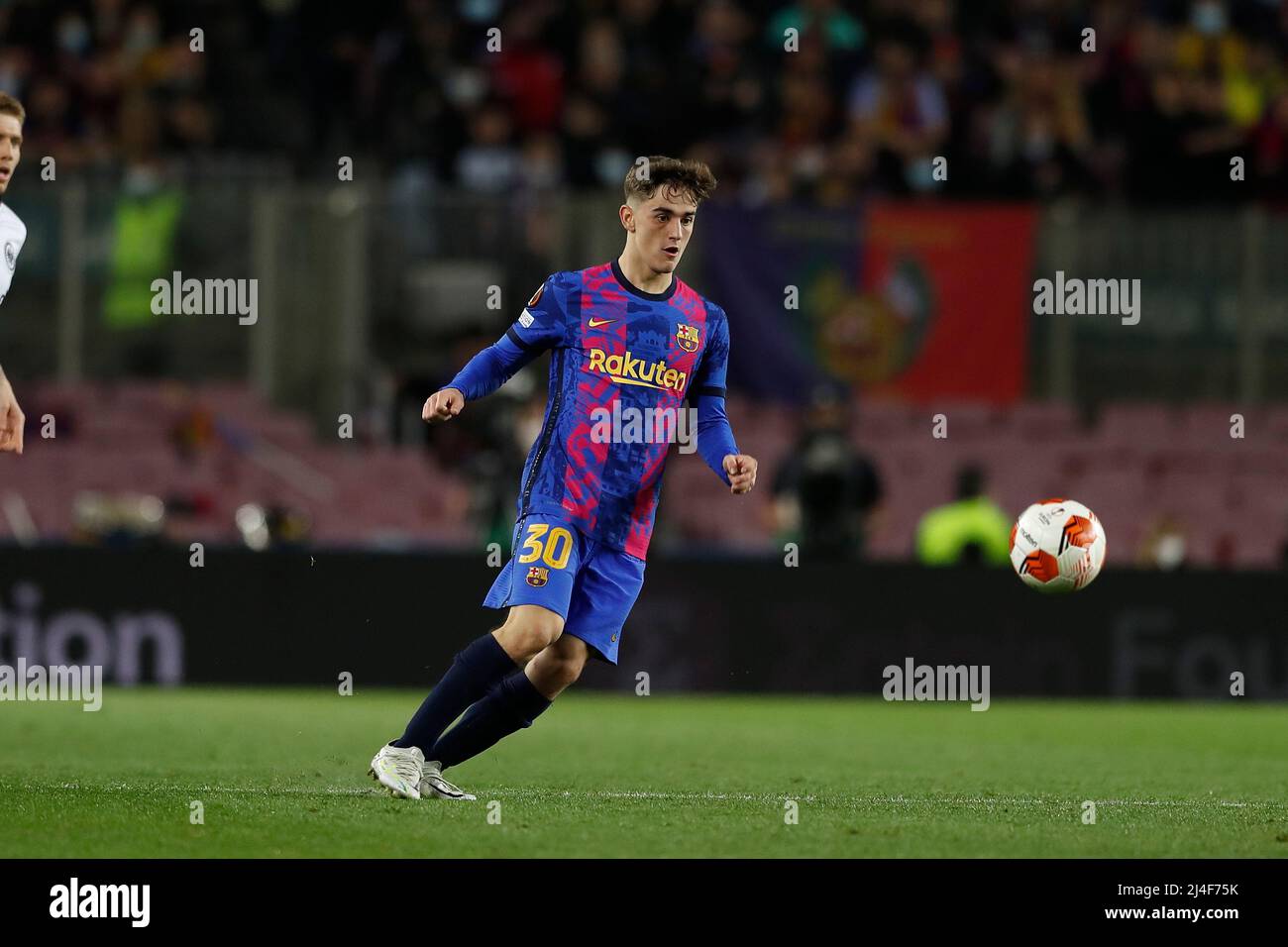 Barcellona, Spagna. 14th Apr 2022. Gavi (Barcellona) Calcio : quarti di finale della UEFA Europa League 2nd partite tra FC Barcelona 2-3 Eintracht Francoforte al Camp Nou di Barcellona, Spagna . Credit: Mutsu Kawamori/AFLO/Alamy Live News Foto Stock