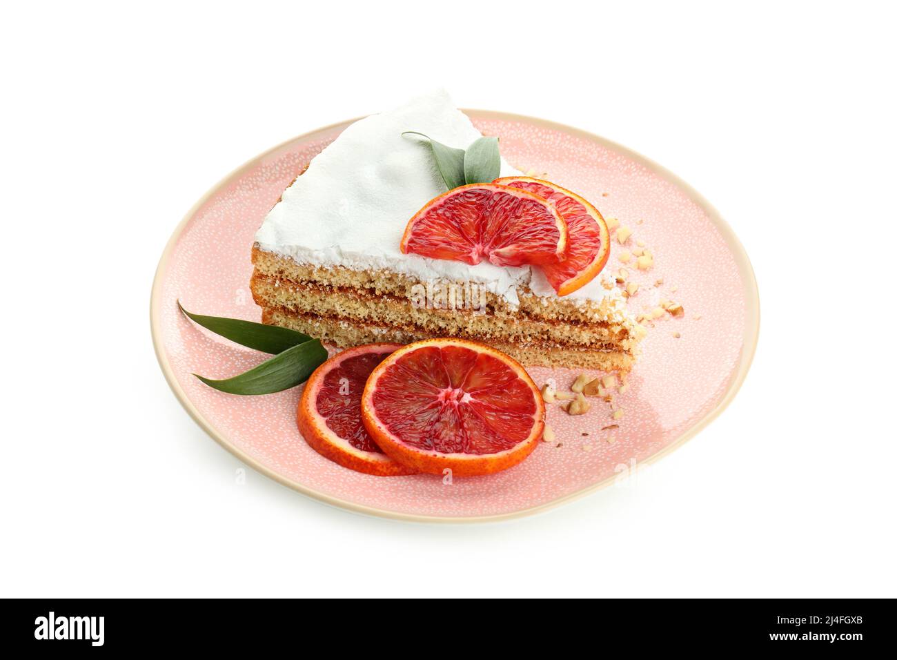 Torta con meringa e agrumi isolato su sfondo bianco Foto Stock