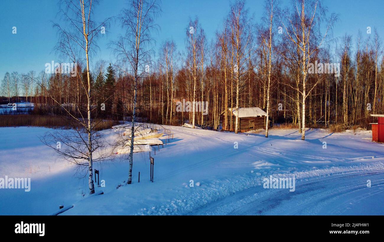 Lavikanlahti a Savitaipal al Lago Saimaa il 1 gennaio girato con un drone a mezzogiorno Foto Stock