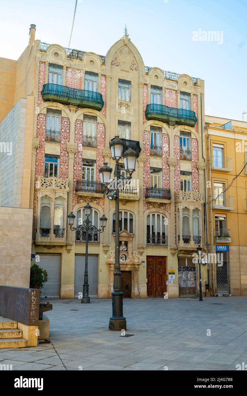 Spanien, Valencia, Plaza de la Almoina 4, Casa Punt de Gantxo (1906), ein Werk des Architekten Manuel Peris Ferrando Foto Stock