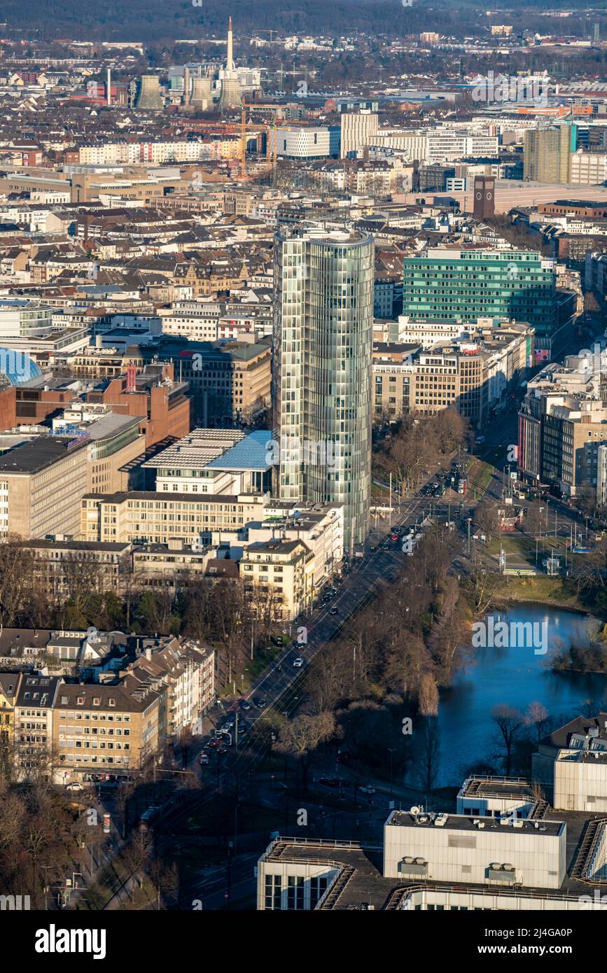 Vista sul centro della città di Düsseldorf, i distretti di Carlstadt e Friedrichstadt, laghetto di Schwanenspiegel, EDIFICIO GAP 15, NRW, Germania, Foto Stock