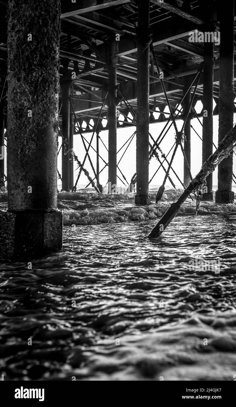 South Parade Pier, Southsea in una giornata di lustro. Foto Stock