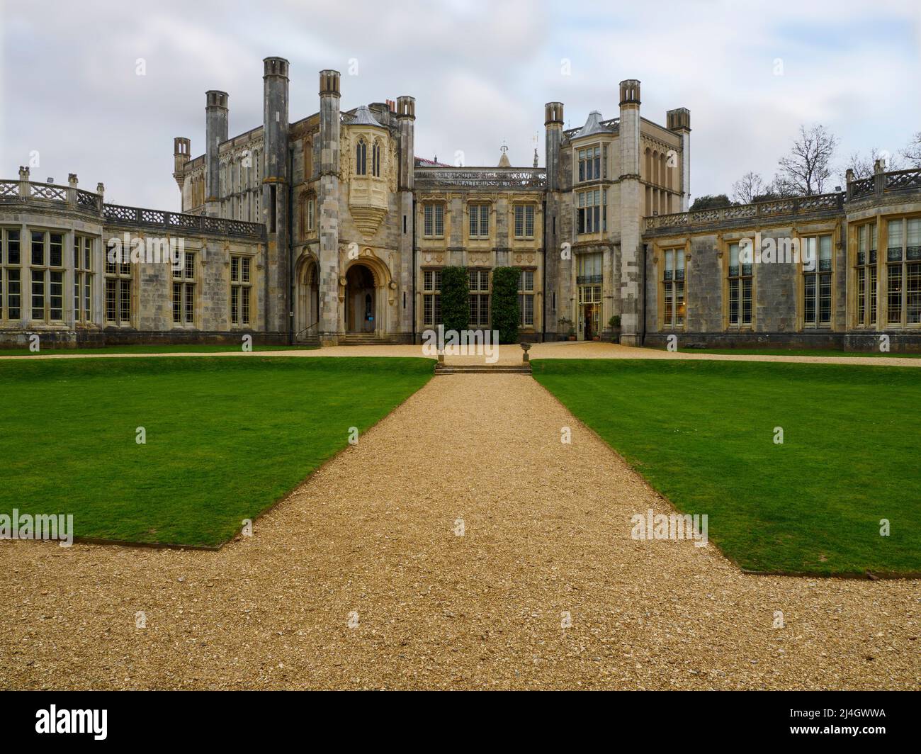 Il Castello di Highcliffe è stato descritto come probabilmente la più importante casa sopravvissuta dello stile romantico e pittoresco dell'architettura, Highcliffe, Foto Stock