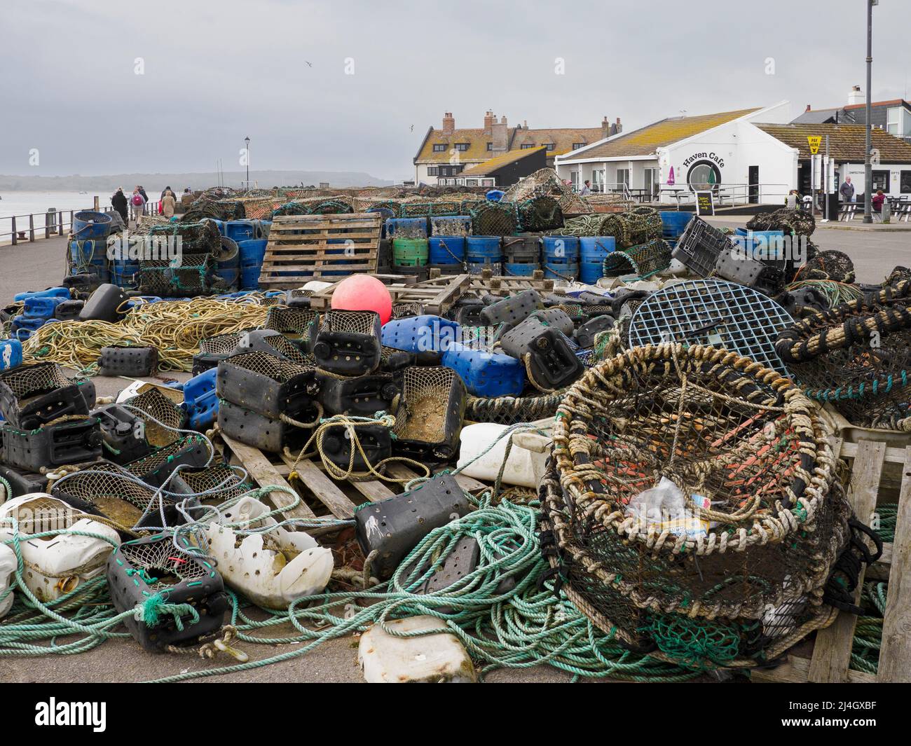 Attrezzatura da pesca a Mudeford Quay per l'inverno, Christchurch, Dorset, Regno Unito Foto Stock