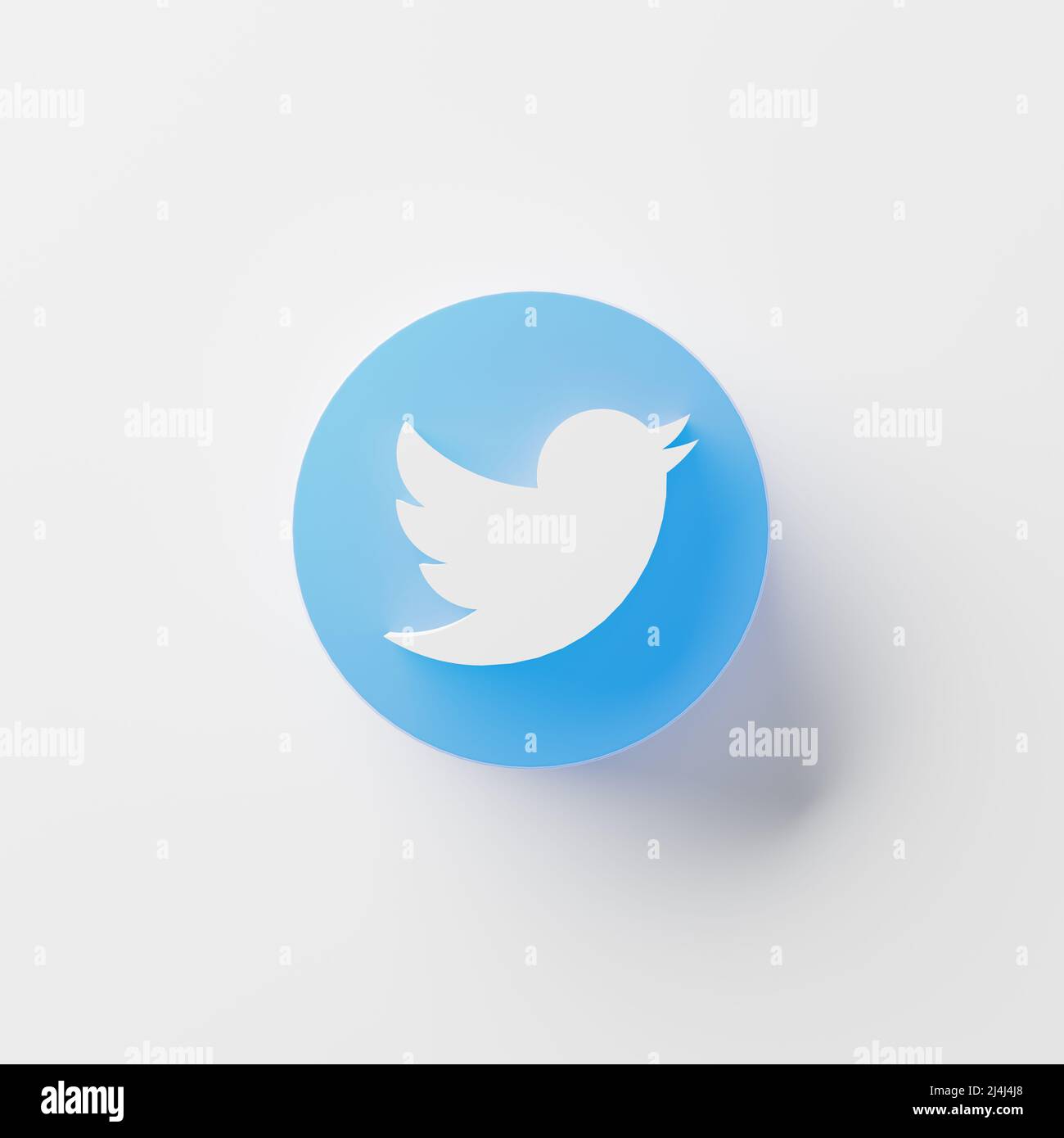 Chonburi, Thailandia - 15 apr 2021: Un primo piano icona del logo Twitter su sfondo bianco isolato. Twitter è la più grande app mobile per i social media al mondo, Foto Stock