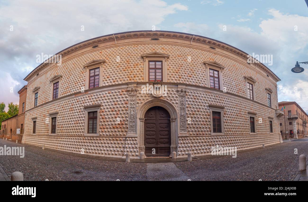 Palazzo dei Diamanti nel comune italiano di Ferrara Foto Stock