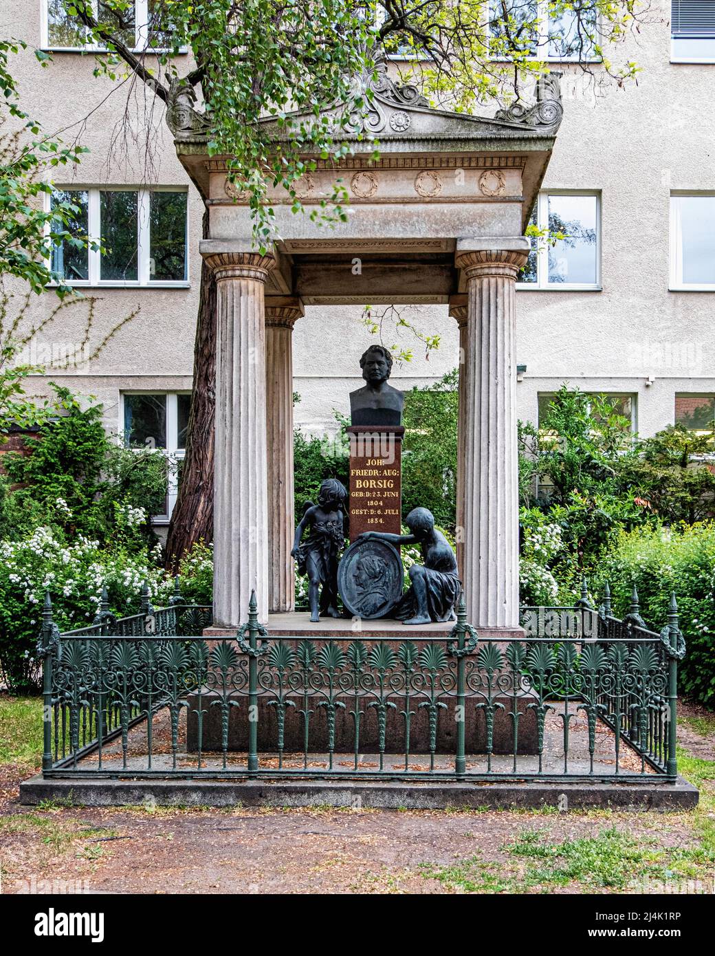 Dorotheenstadt cimitero protestante e sepoltura. Chausseestraße 126,Mitte,Berlino,Germania. Tomba di Johann Friedrich August Borsig, industriale Foto Stock