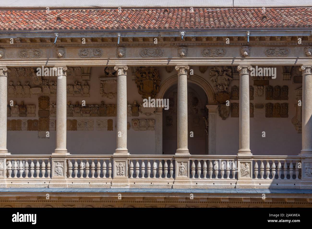 Padova, 30 agosto 2021: Arcade dell'Università di Padova a Palazzo Bo in Italia. Foto Stock