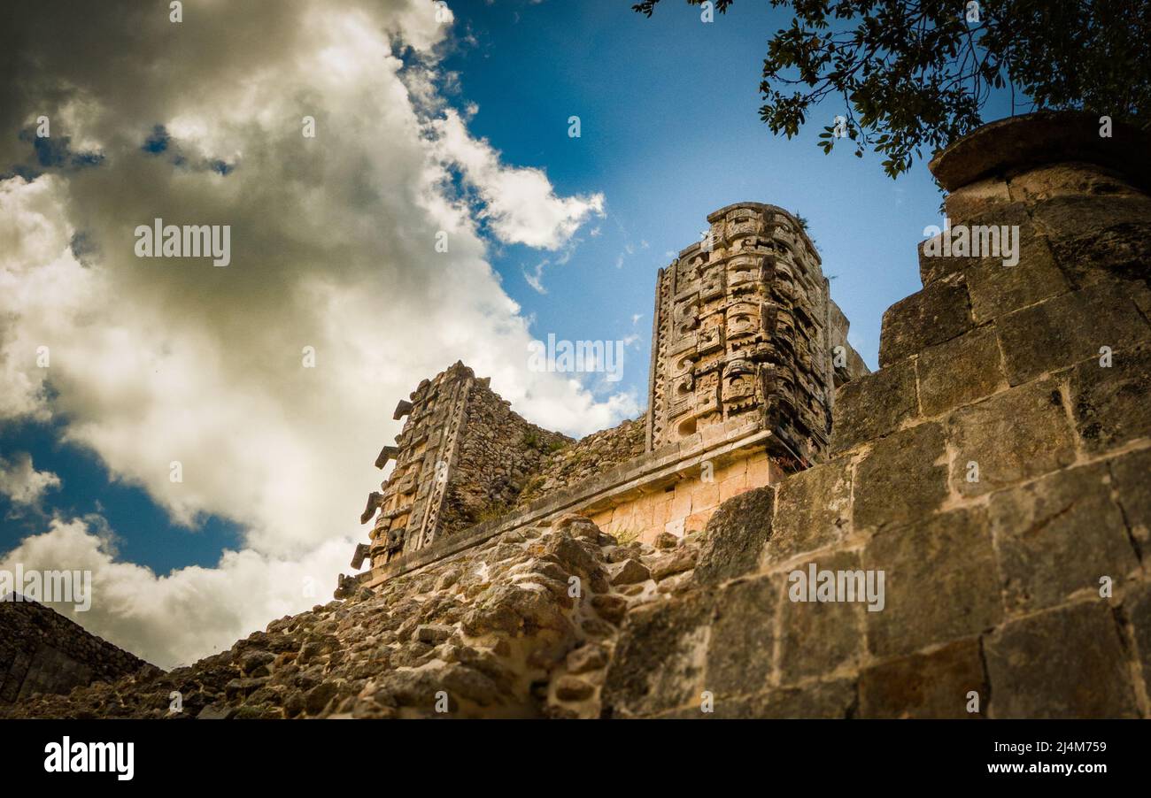 Chaac, dio della pioggia nelle rovine Maya di Uxmal, Messico. Foto Stock