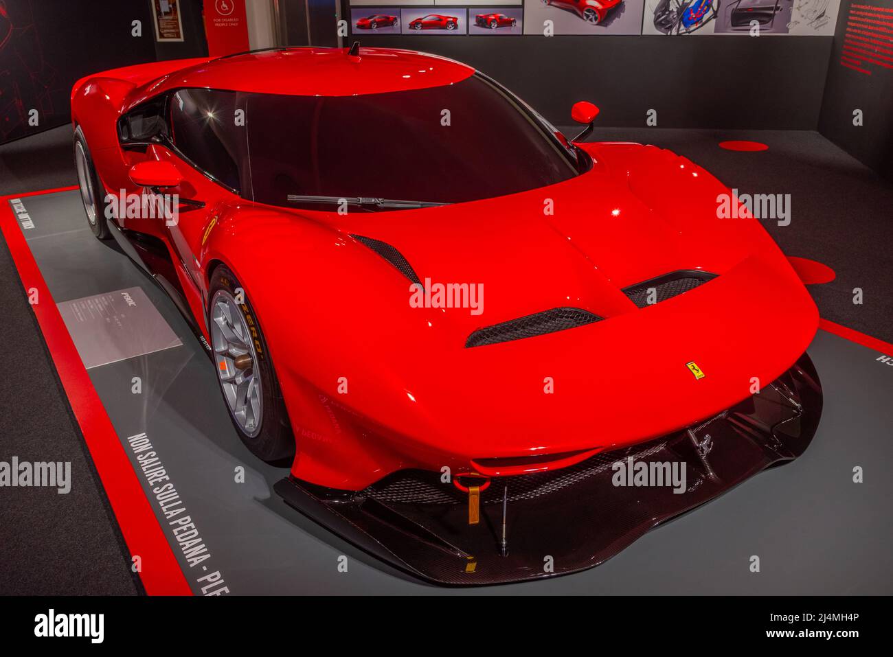 Maranello, Italia, 23 settembre 2021: Ferrari P80 all'interno del museo Ferrari di Maranello, Italia. Foto Stock