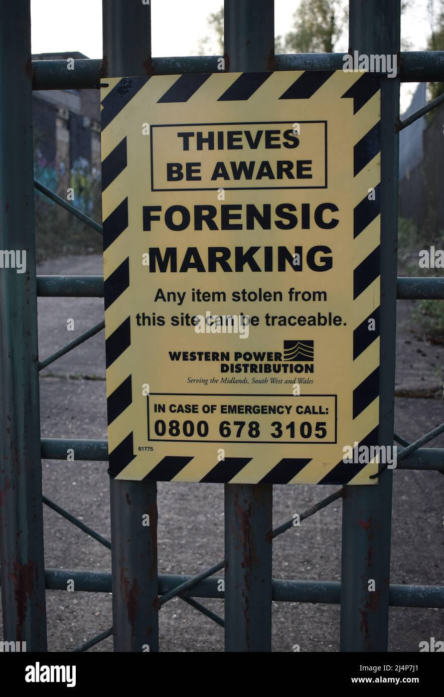 Segno: 'Ladri essere consapevoli Forensic Marking' Foto Stock
