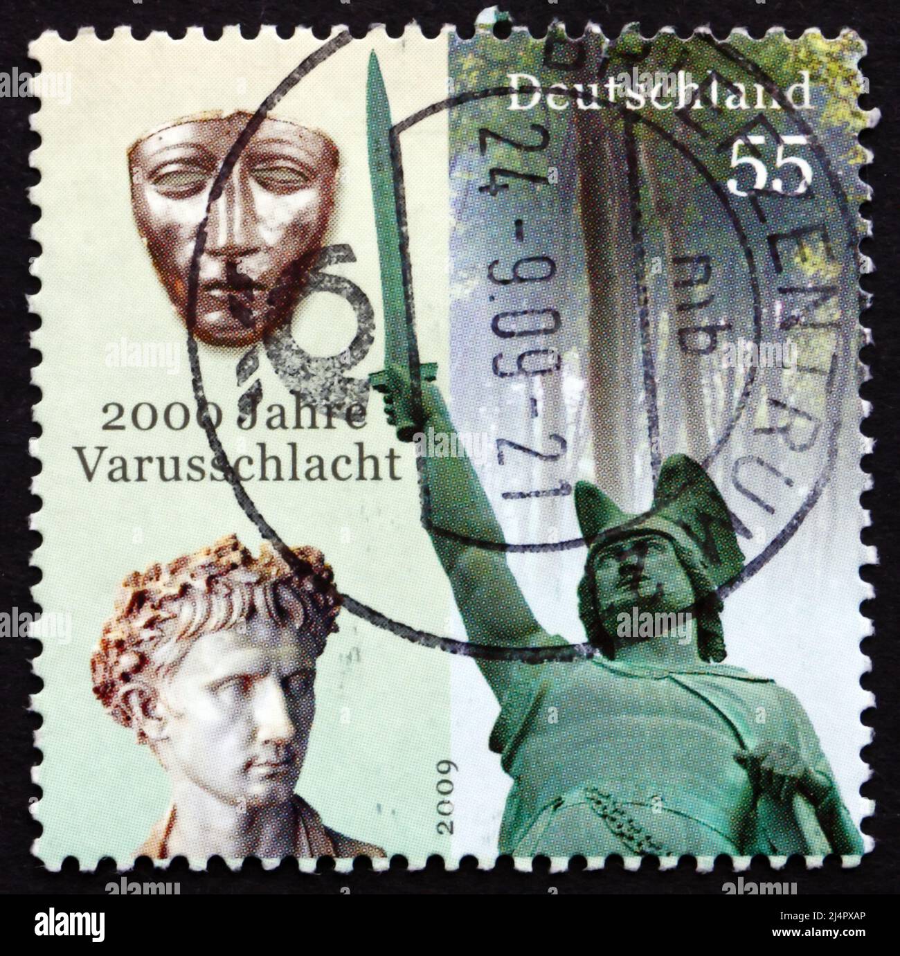 GERMANIA - CIRCA 2009: Un francobollo stampato in Germania mostra la battaglia della foresta di Teutoburg, 2000th anniversario, battaglia di Varus, circa 2009 Foto Stock