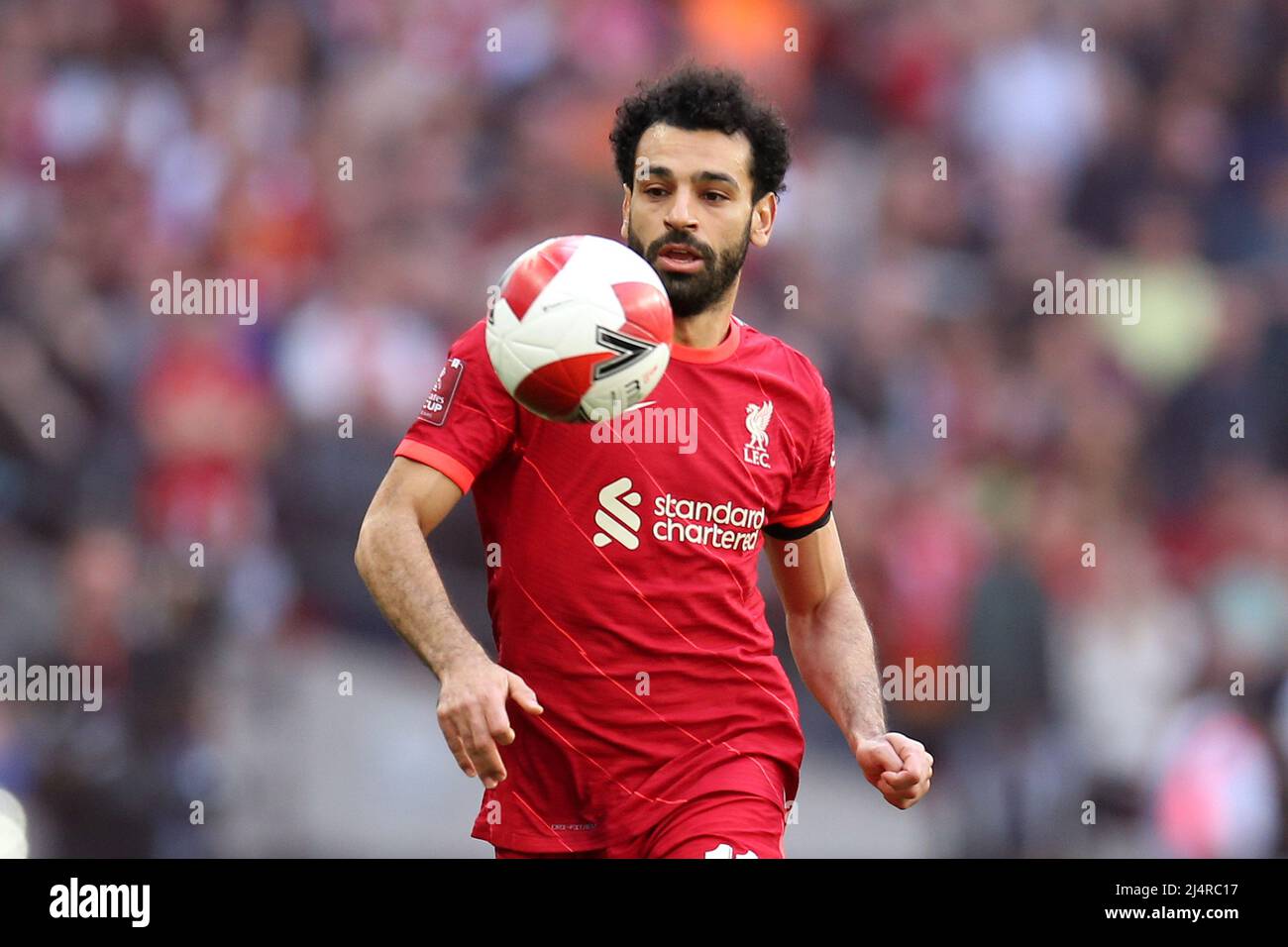 Londra, Regno Unito. 16th Apr 2022. Mohamed Salah di Liverpool in azione. La Emirates fa Cup, semifinale, Manchester City contro Liverpool al Wembley Stadium di Londra sabato 16th aprile 2022. Questa immagine può essere utilizzata solo per scopi editoriali. Solo per uso editoriale, licenza richiesta per uso commerciale. No use in scommesse, giochi o un singolo club/campionato/giocatore publications.pic di Andrew Orchard/Andrew Orchard sport photography/Alamy Live News Credit: Andrew Orchard sport photography/Alamy Live News Foto Stock