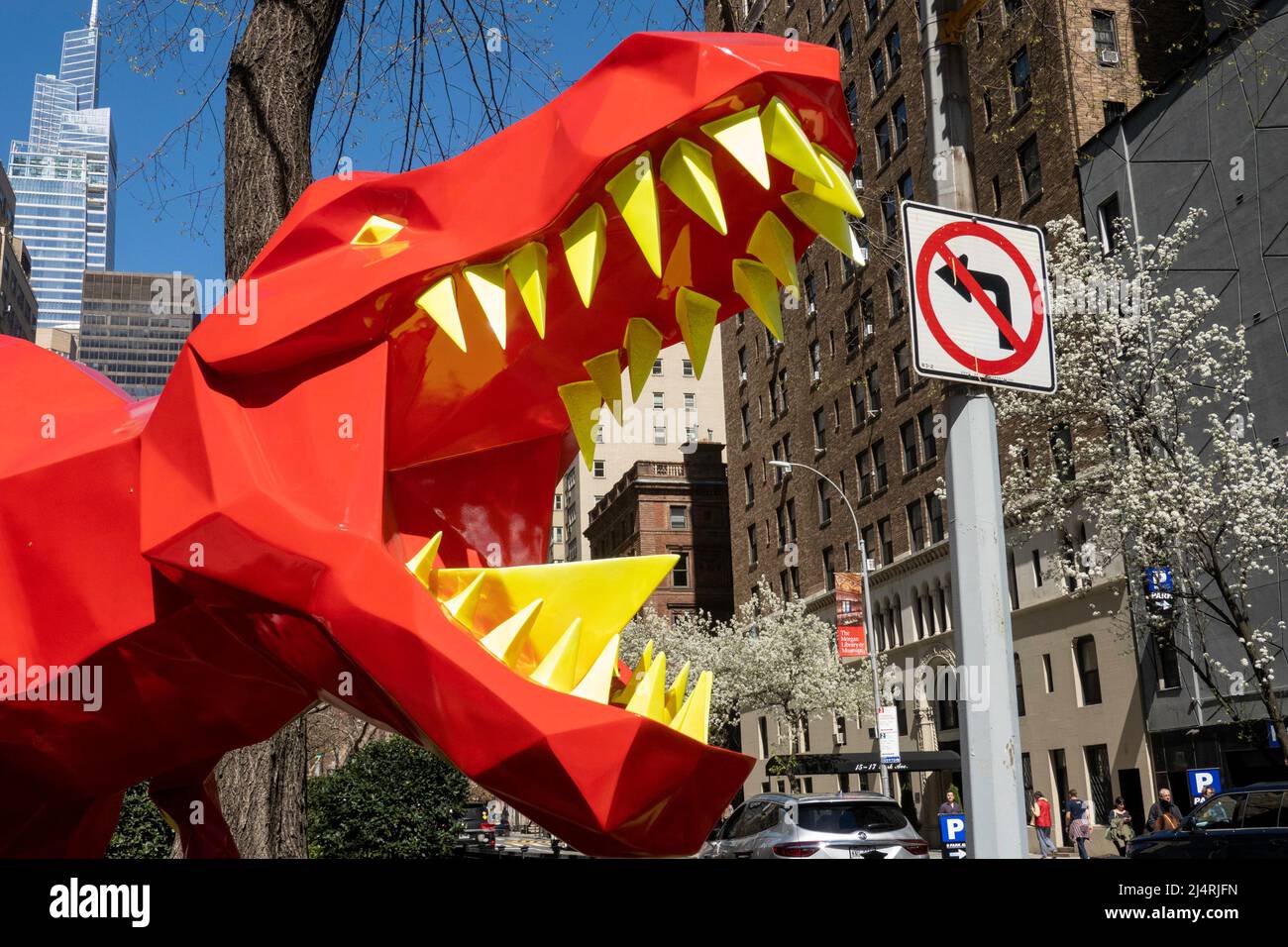 L'installazione di Idriss B di creature animali bizzarre sono in mostra a Murray Hill fino al 2023 febbraio, New York City, USA Foto Stock