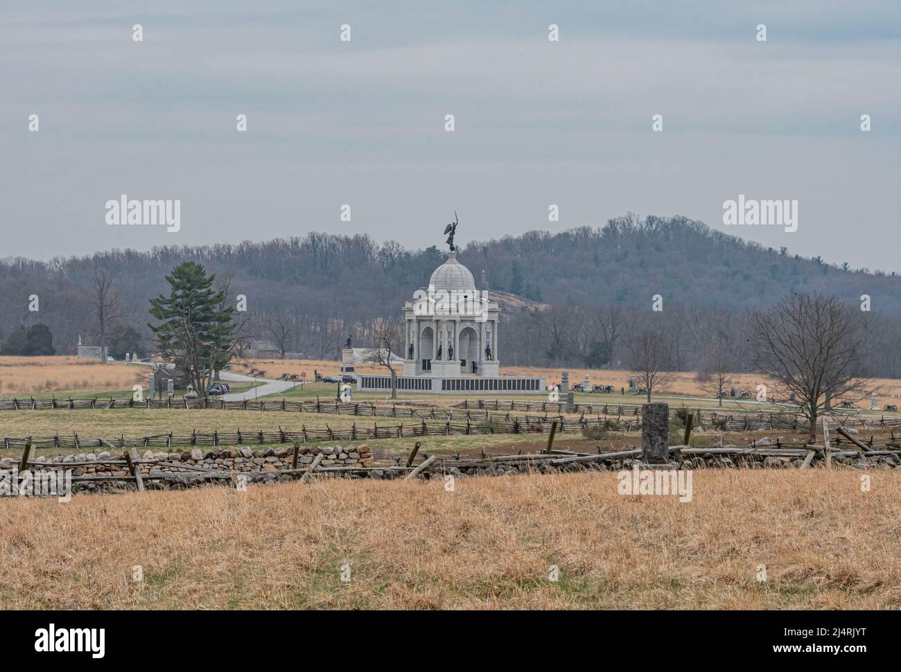 Il campo di battaglia di Gettysburg in un giorno di primavera piovoso, Pennsylvania, Stati Uniti Foto Stock