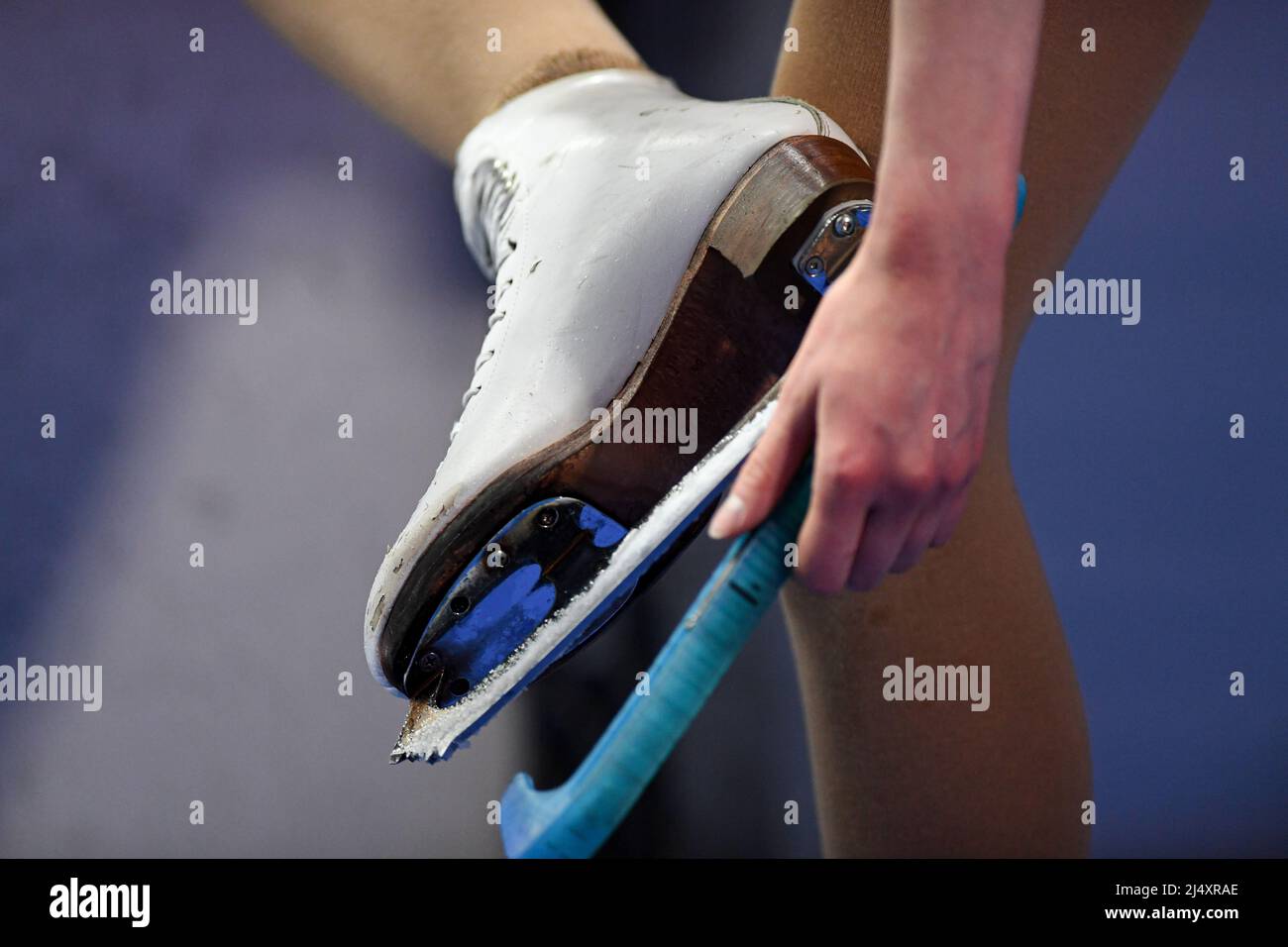 Justine MICLETTE (CAN), durante lo Skating libero delle donne, al campionato di skating di figura Junior del mondo ISU 2022, alla sala di ghiaccio di Tondiraba, il 17 aprile 2022 a Tallinn, Estonia. Credit: Raniero Corbelletti/AFLO/Alamy Live News Foto Stock