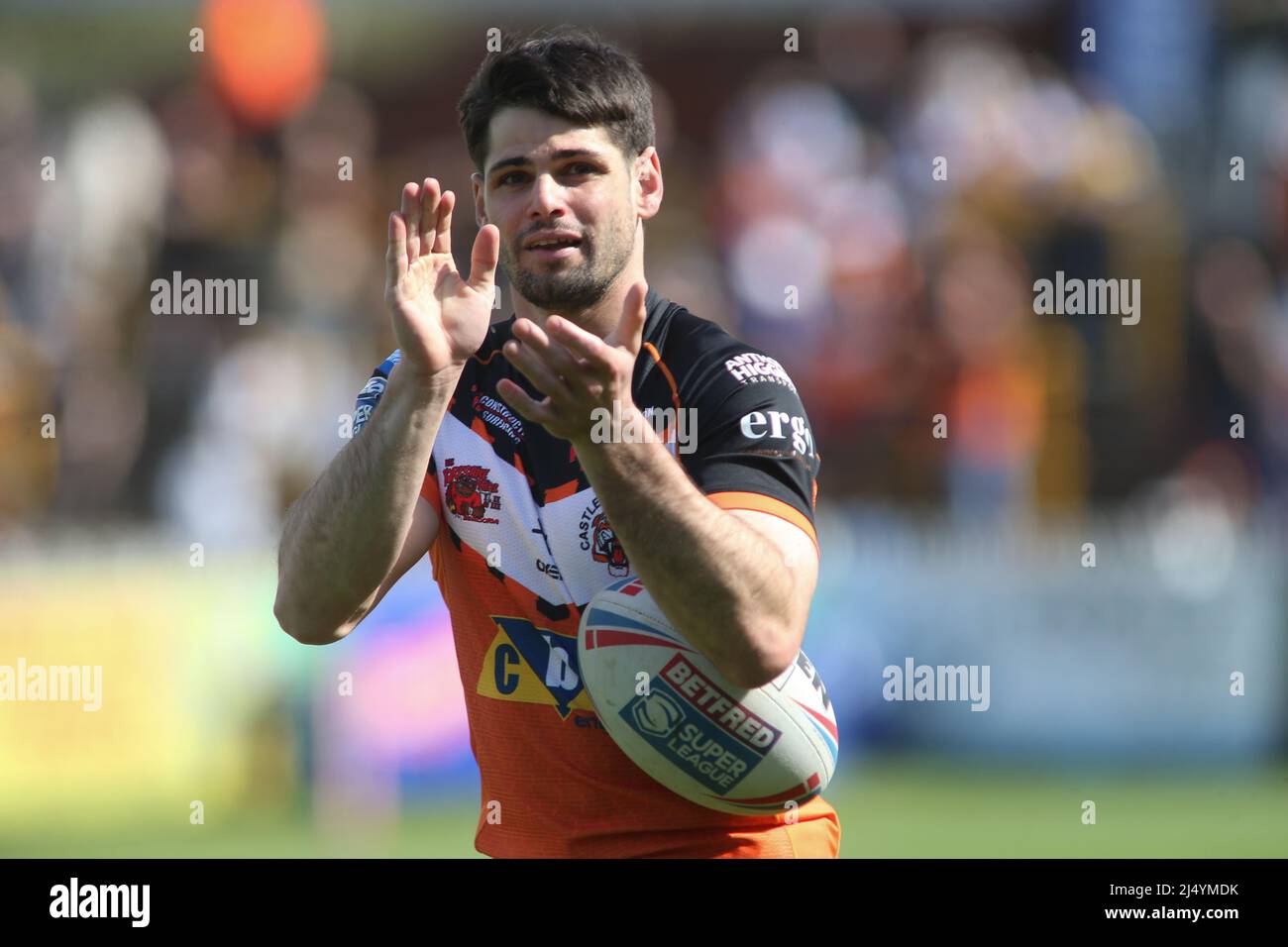 Castleford, Regno Unito. 18th Apr 2022. The Mend-A-Hose Jungle, Castleford, West Yorkshire, 18th aprile 2022. Betfred Super League Castleford Tigers vs Leeds Rhinos Jake Mamo of Castleford Tigers Credit: Touchlinepics/Alamy Live News Foto Stock