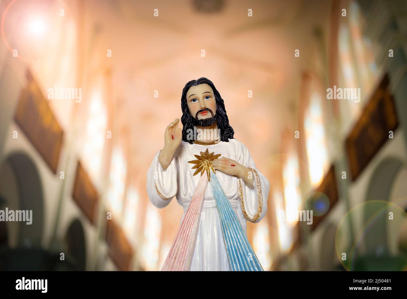 Statua raffigurante Gesù Cristo misericordioso, divina misericordia - simbolo cattolico Foto Stock