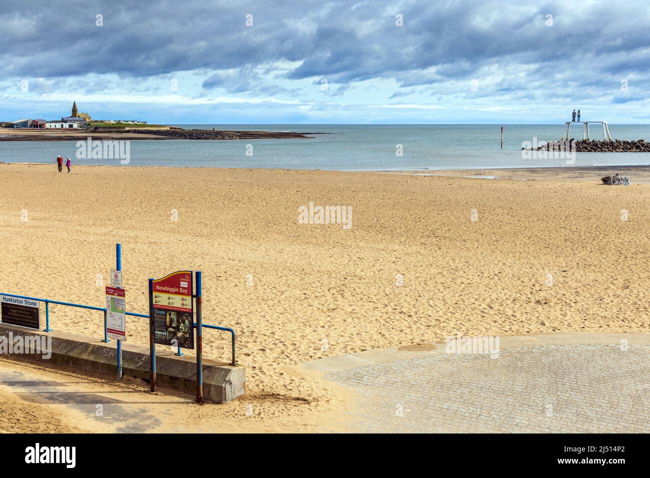 La spiaggia e la baia a Newbiggin-by-the-Sea, Northumberland. Foto Stock