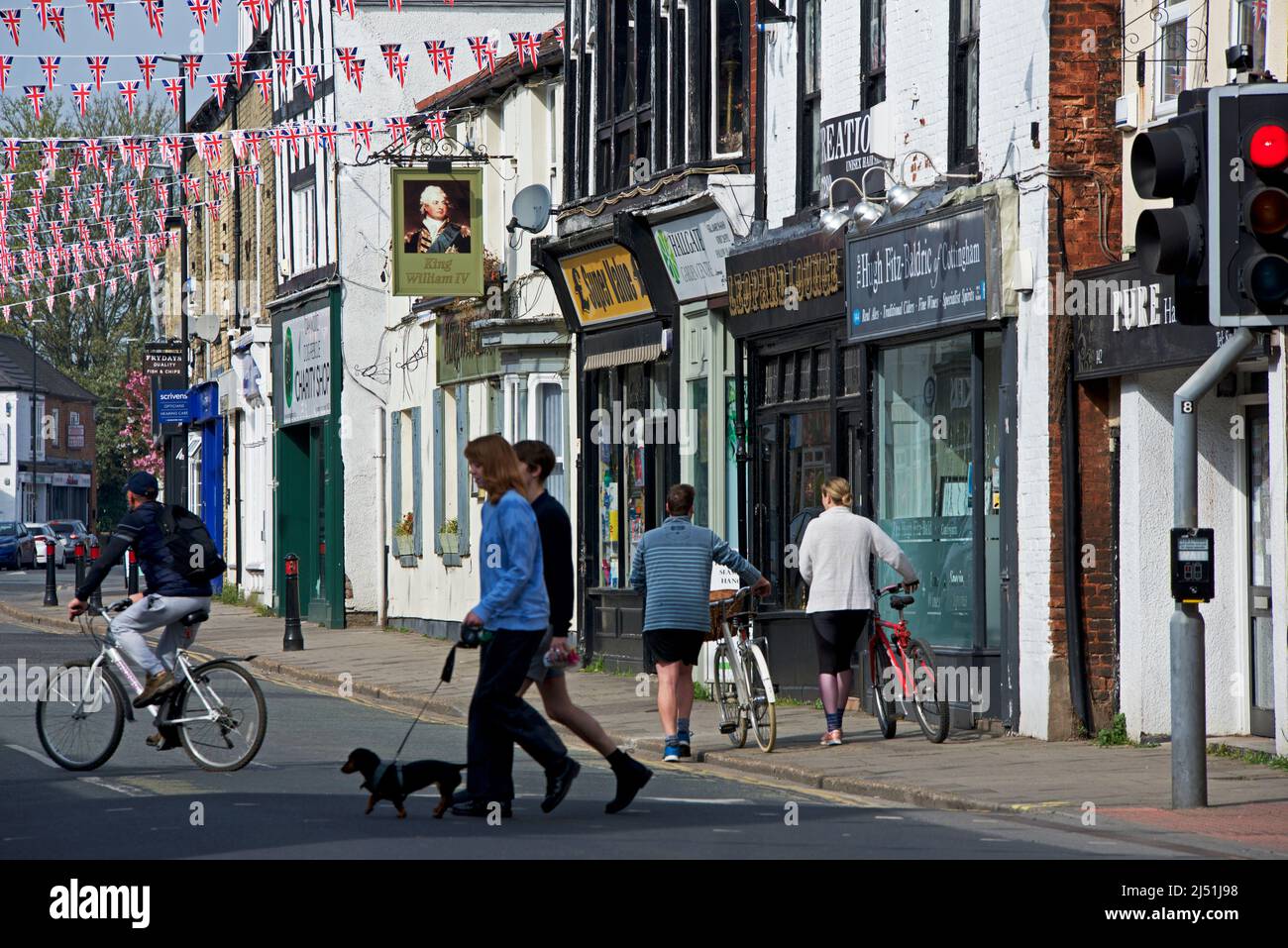 Hallgate nel villaggio di Cottingham, East Yorkshire, Inghilterra Regno Unito Foto Stock