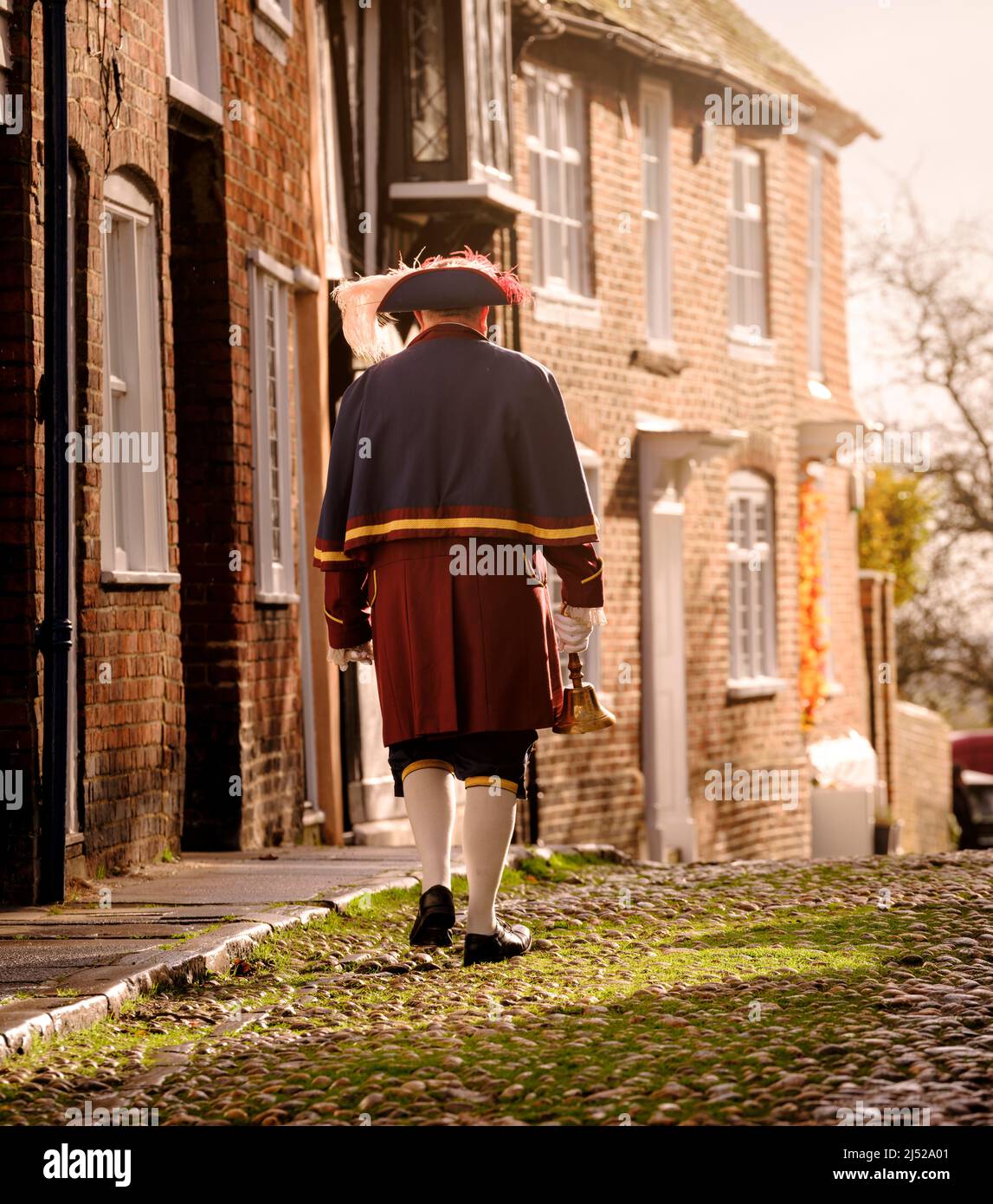 Solo per uso editoriale - Città Crier Paul Goring di Rye in East Sussex. Foto di Jim Holden Foto Stock