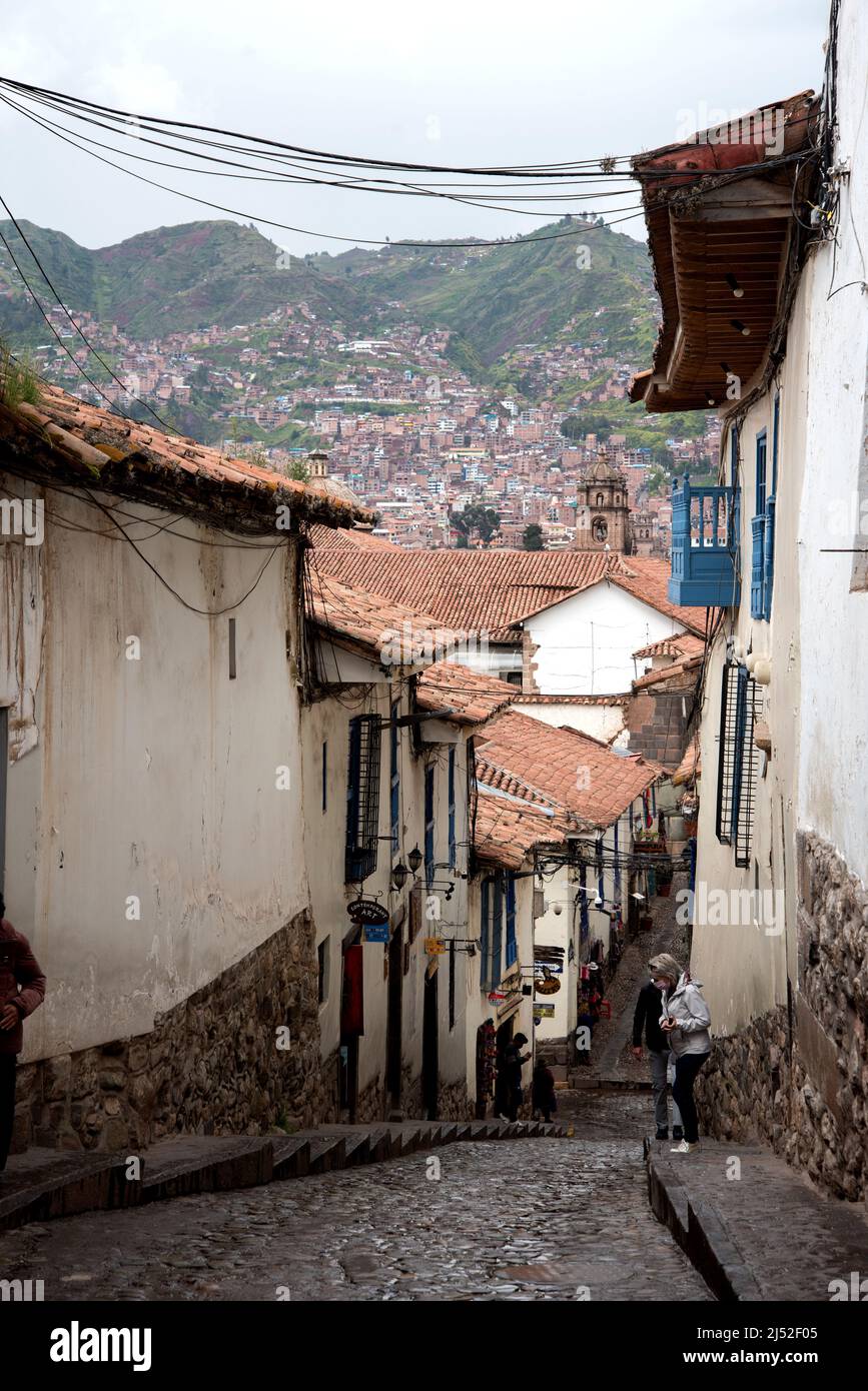 Strada acciottolata nel quartiere San Blas di Cusco Foto Stock