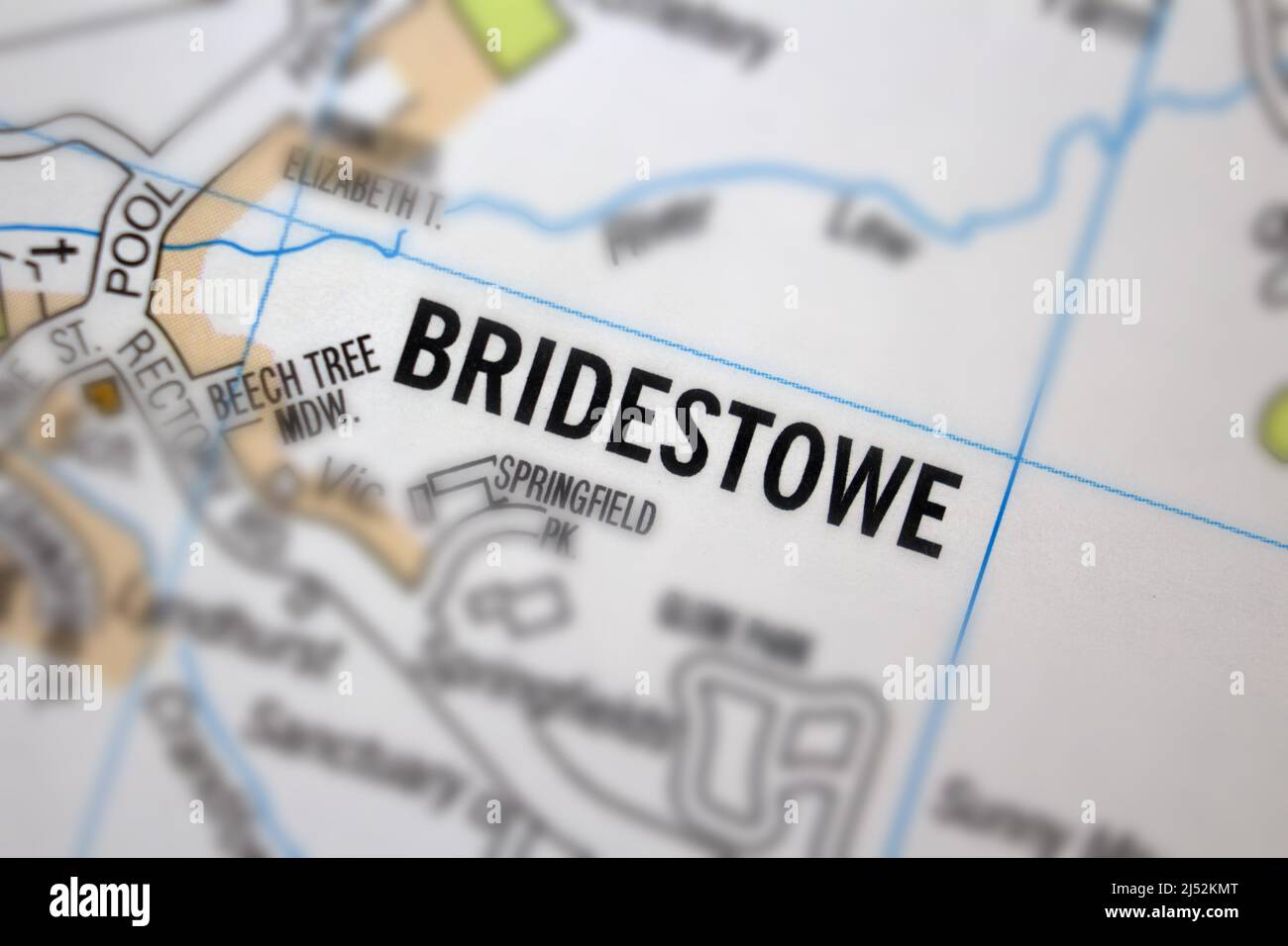 Bridestowe Village - Devon, Regno Unito colore atlas mappa nome città Foto Stock