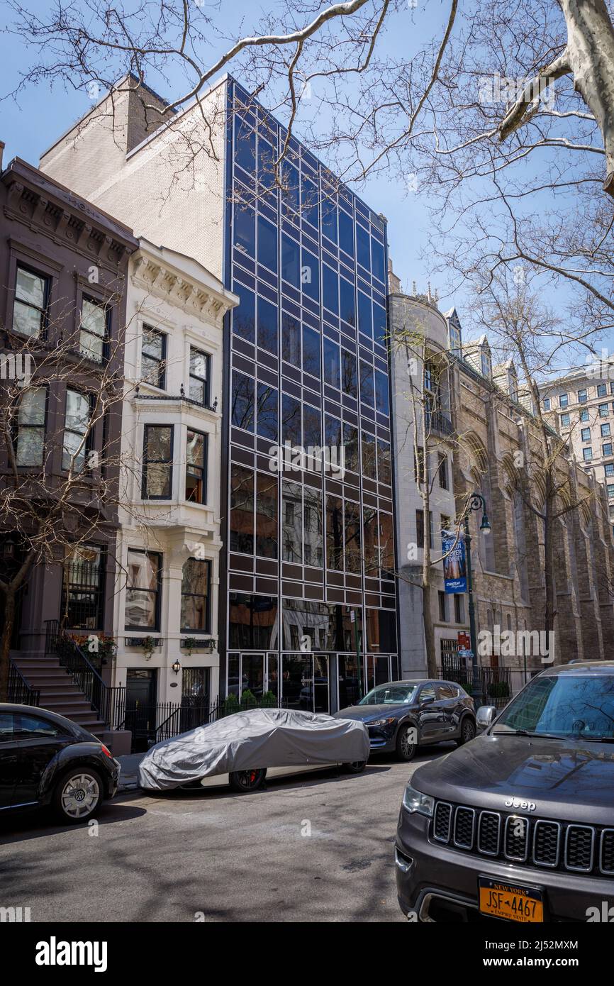 L'edificio di Philip Johnson del 1959, Upper East Side, ex Asia Society, ora sede della Russell Sage Foundation. New York, NY, USA. Foto Stock